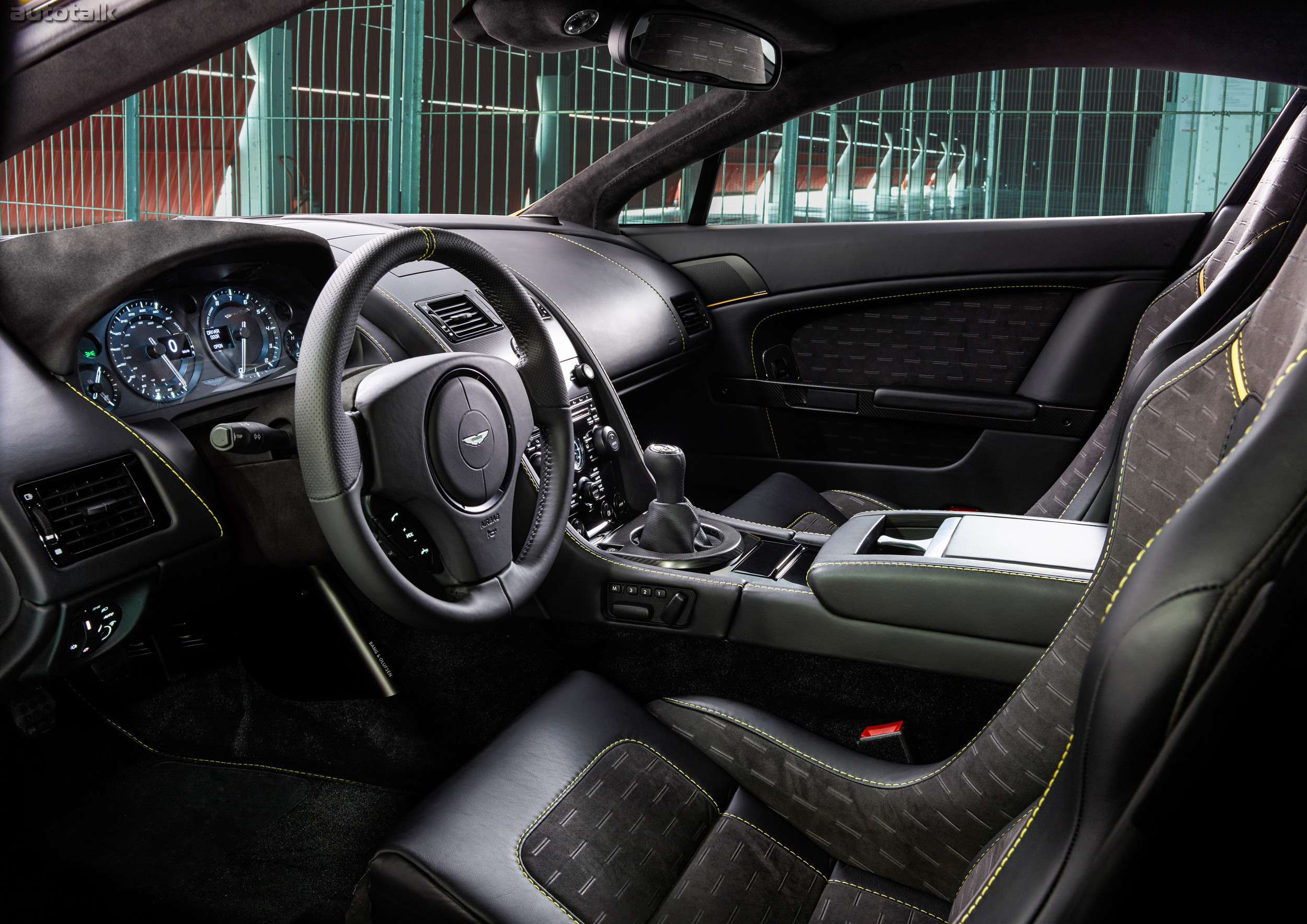 2015 Aston Martin V8 Vantage N430