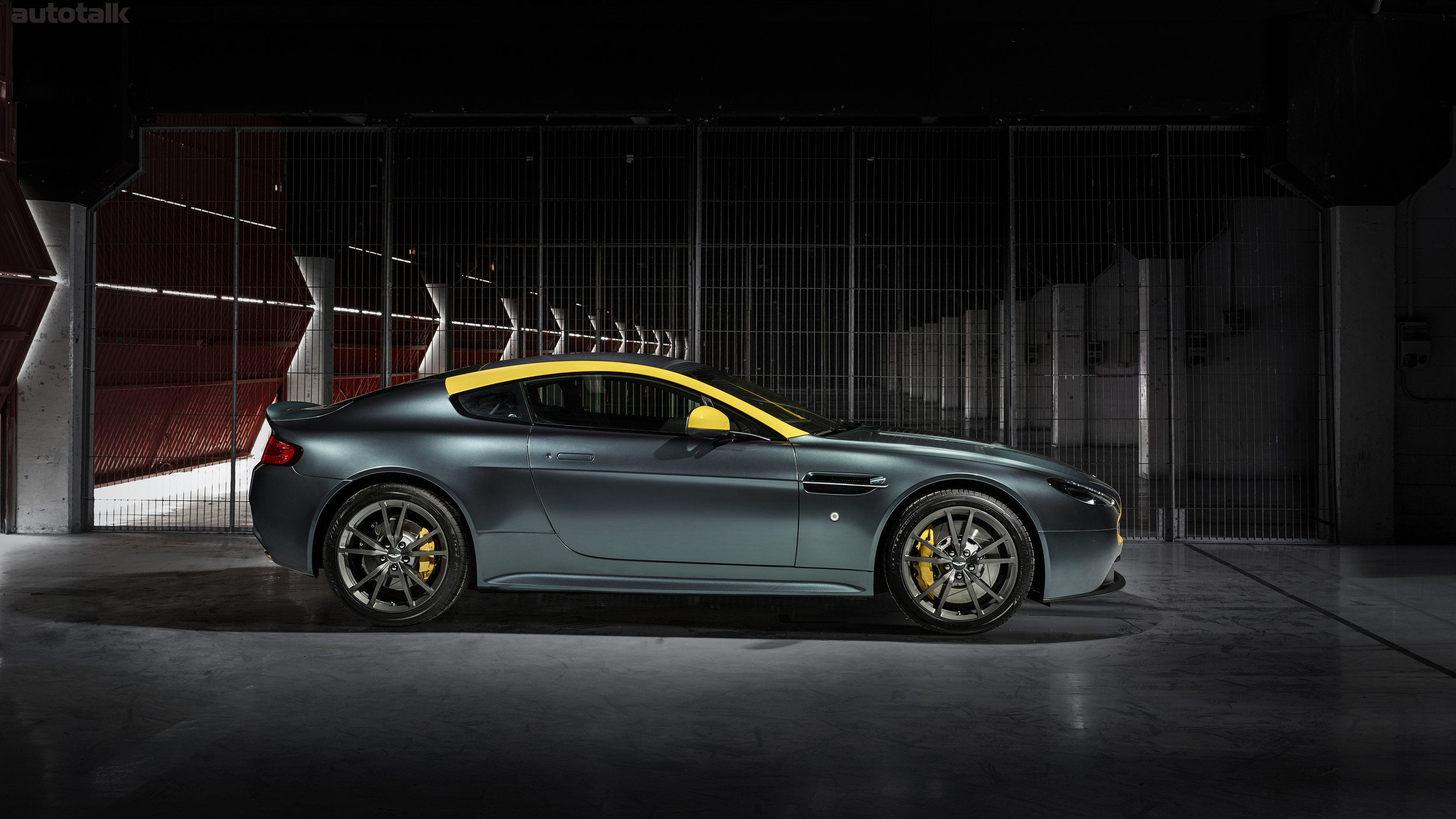 2015 Aston Martin V8 Vantage N430