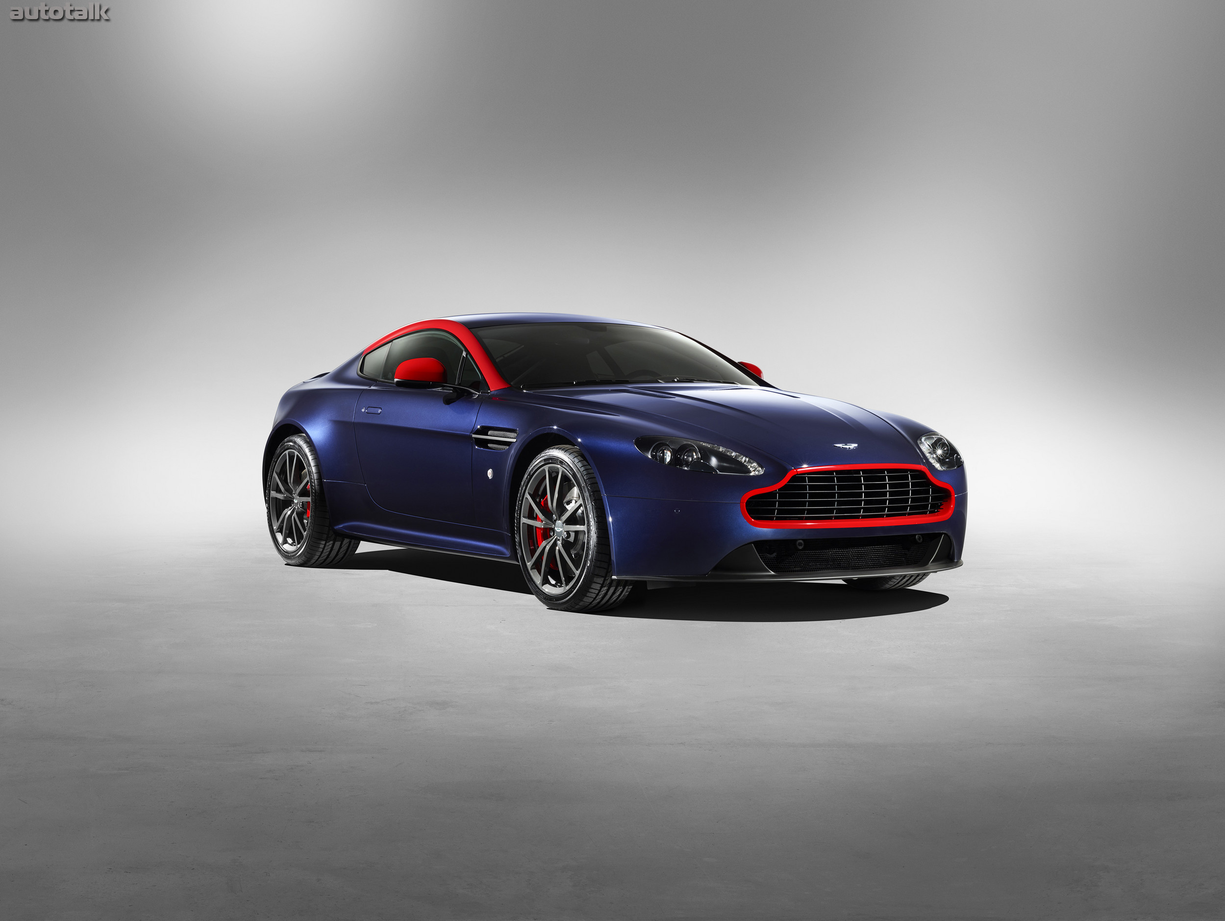 2015 Aston Martin V8 Vantage N430