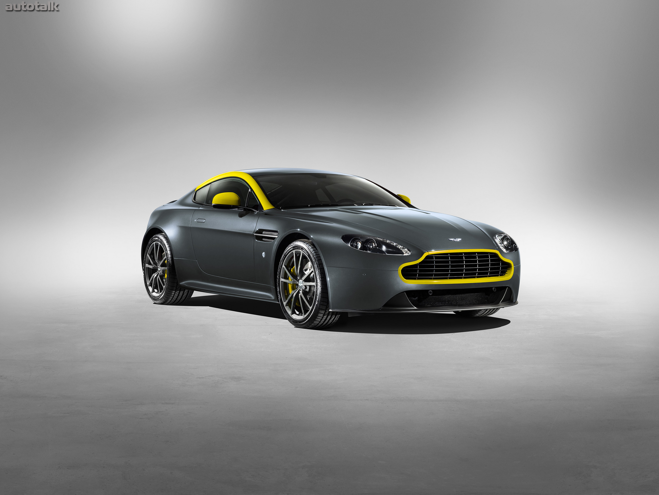 2015 Aston Martin V8 Vantage N430