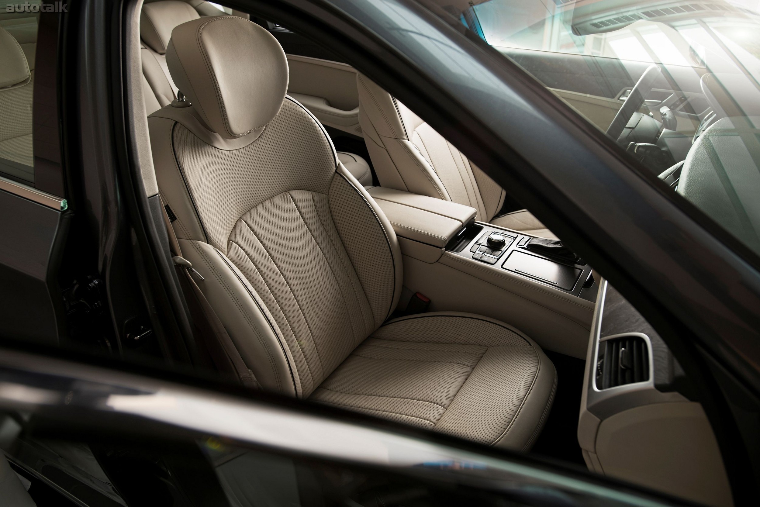 2015 Hyundai Genesis Sedan