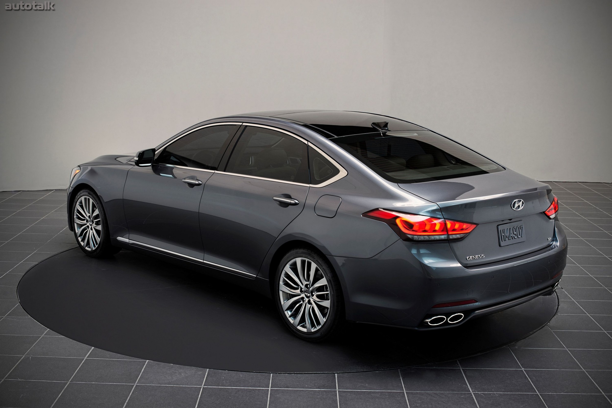 2015 Hyundai Genesis Sedan