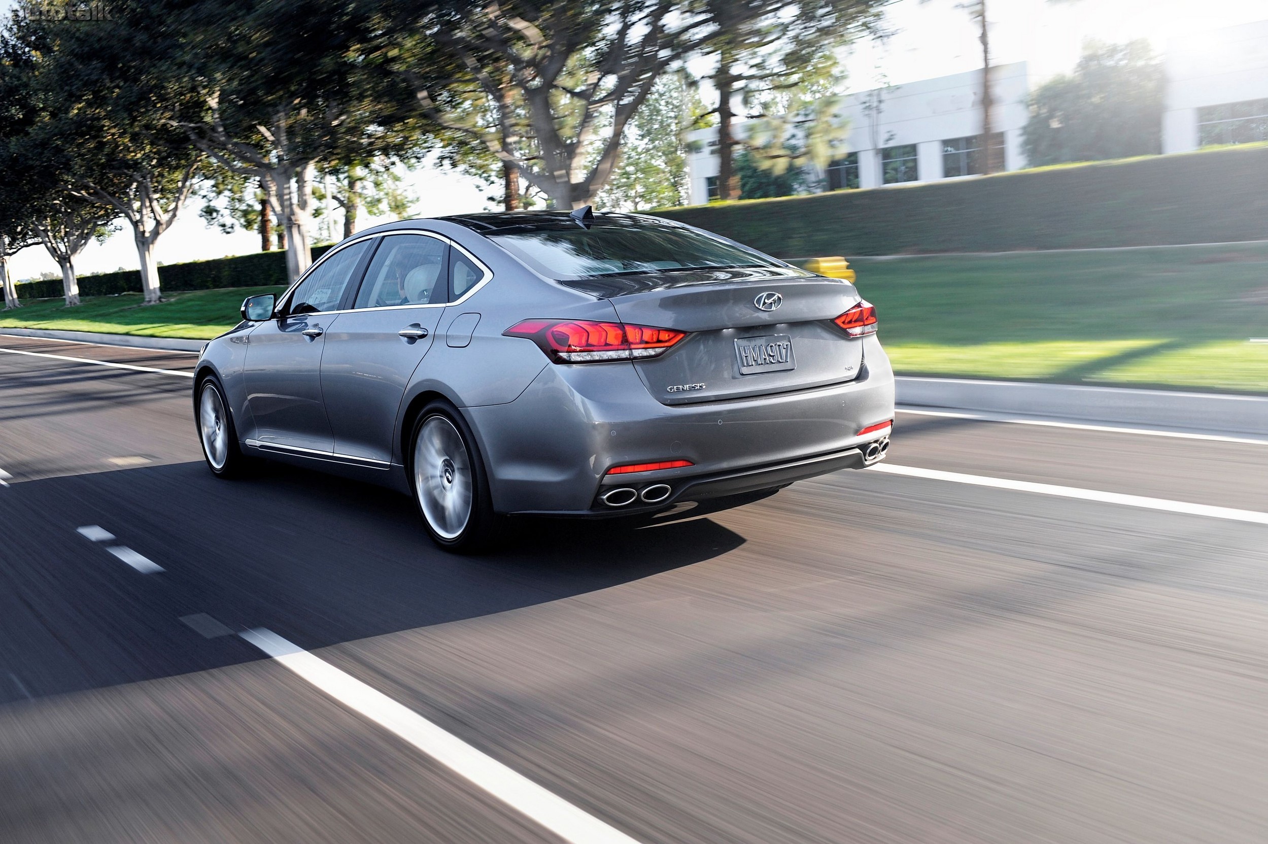 2015 Hyundai Genesis Sedan