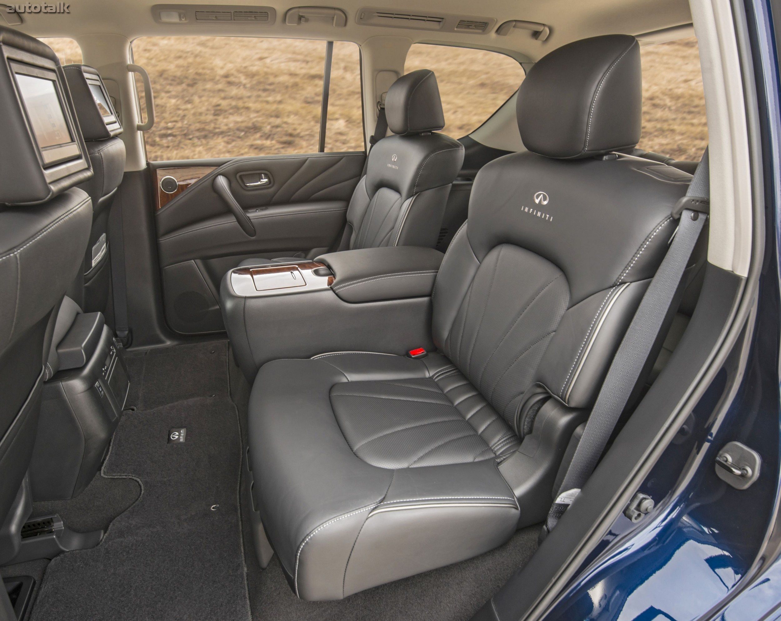 2015 Infiniti QX80