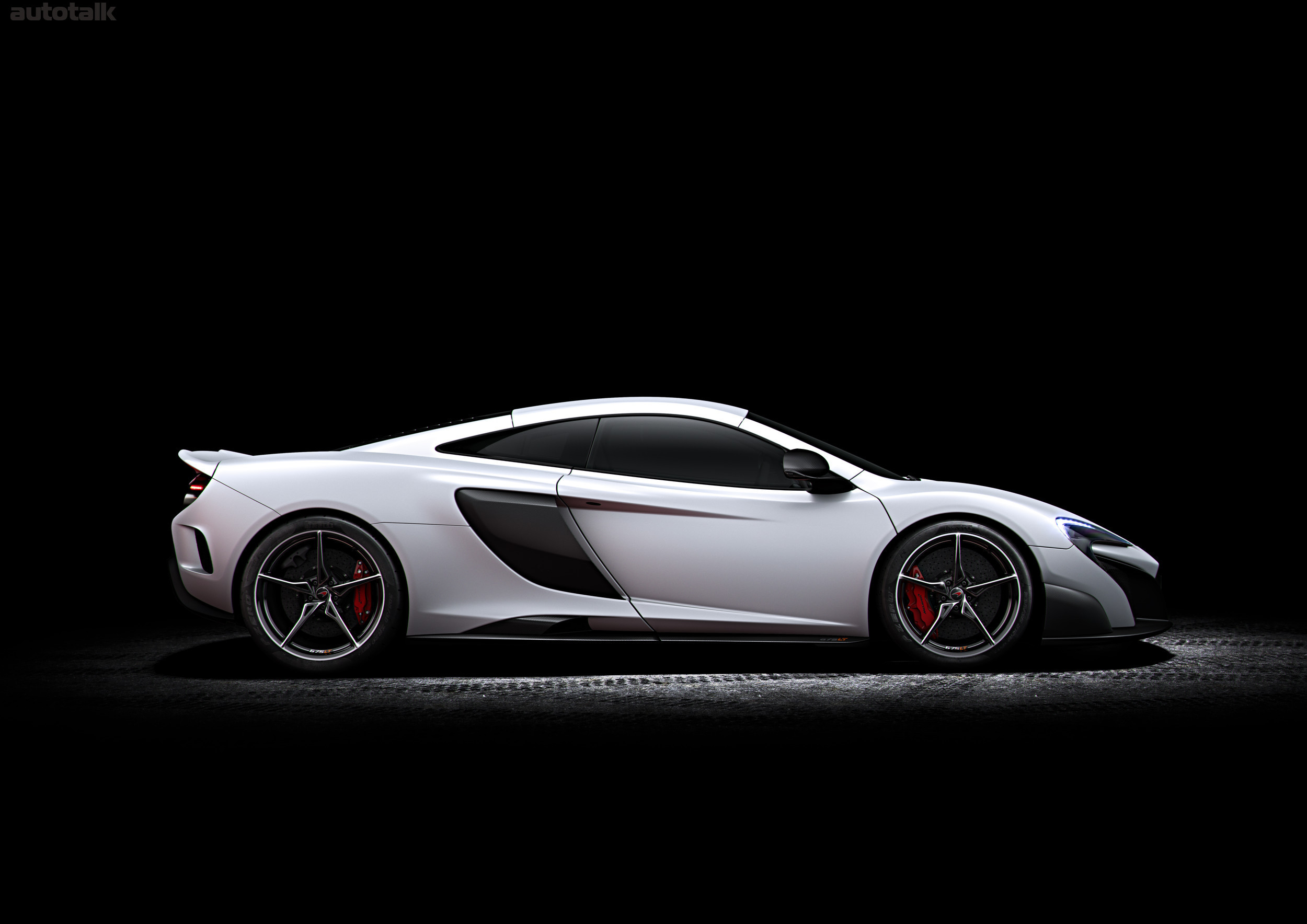 2015 McLaren 675LT