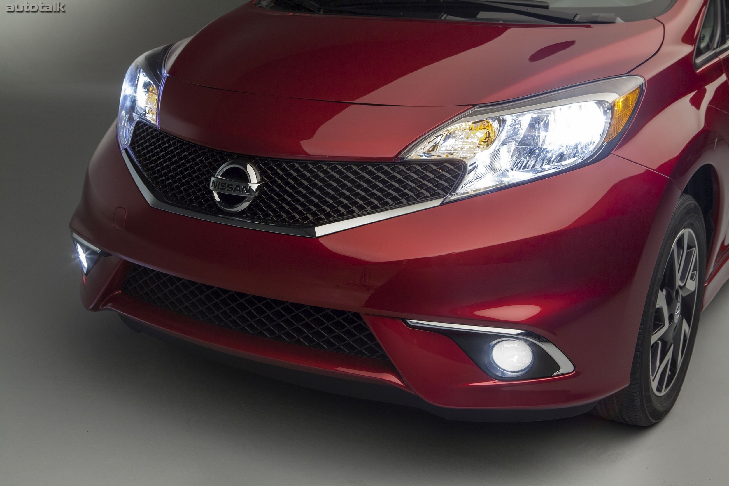 2015 Nissan Versa Note SR