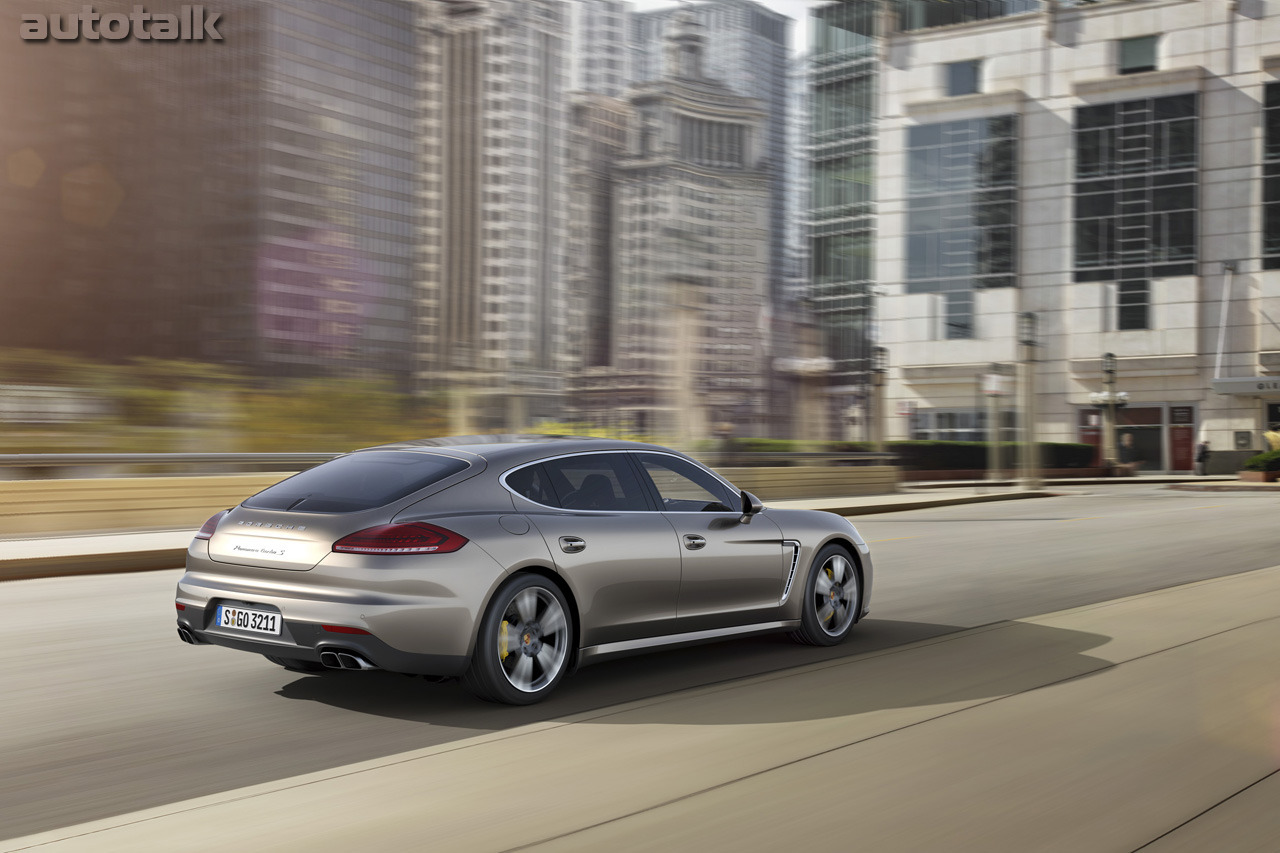 2015 Porsche Panamera Turbo S