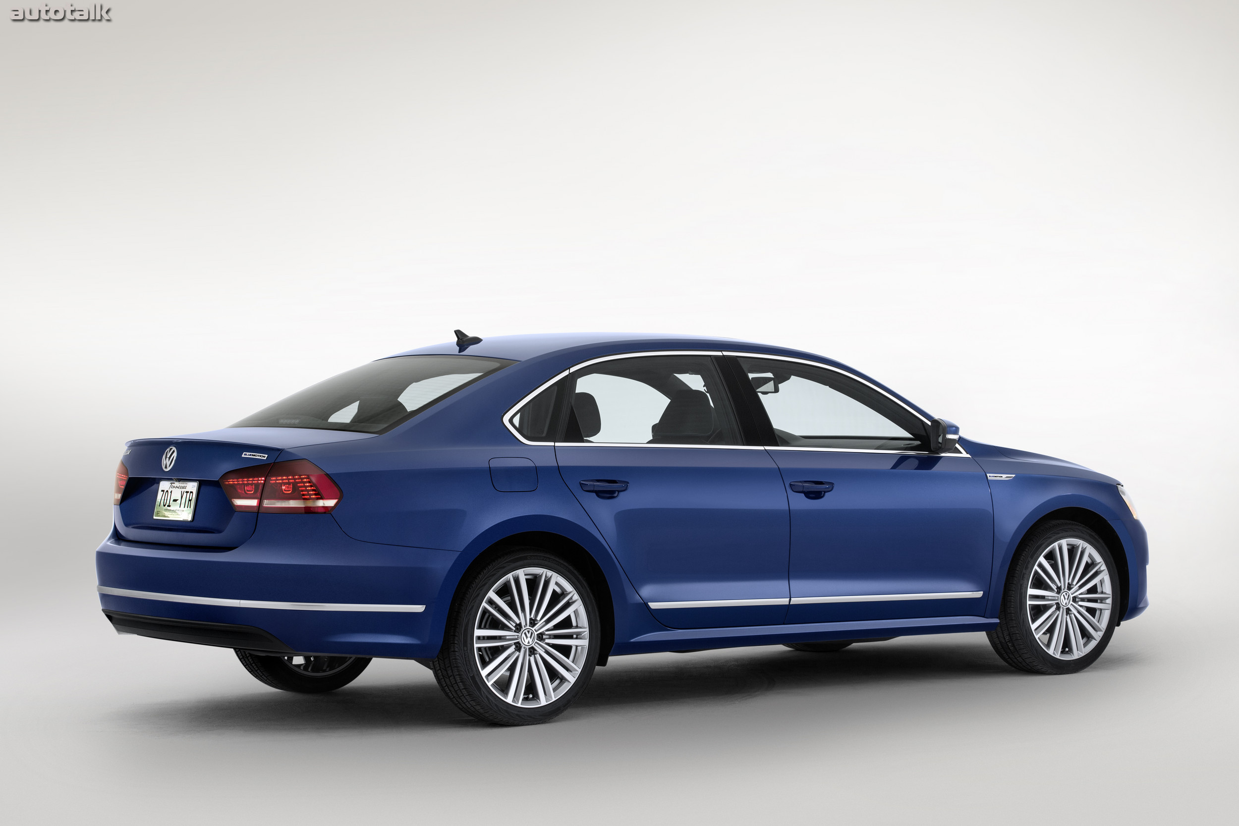 2015 Volkswagen Passat BlueMotion Concept