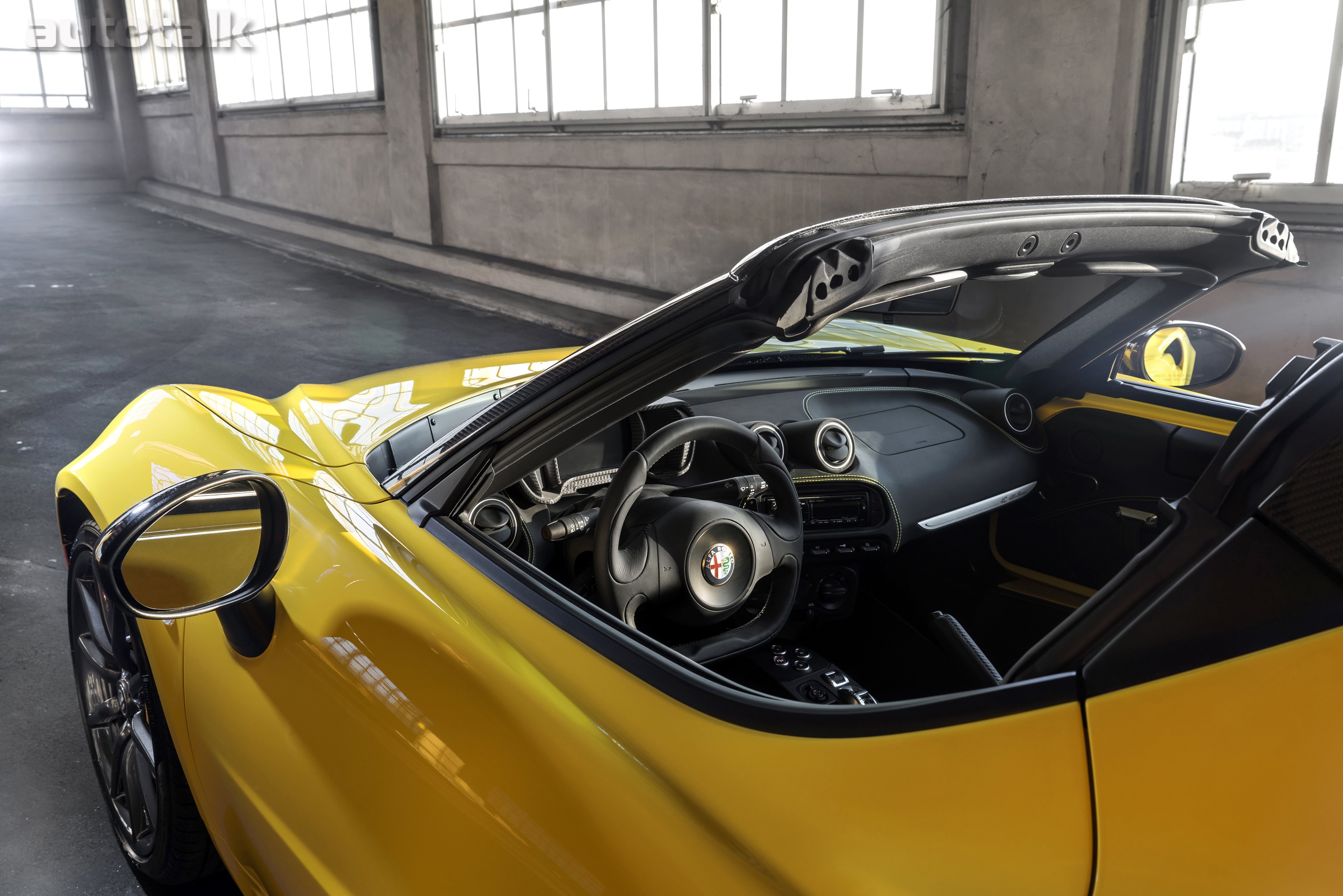 2016 Alfa Romeo 4C Spider Convertible