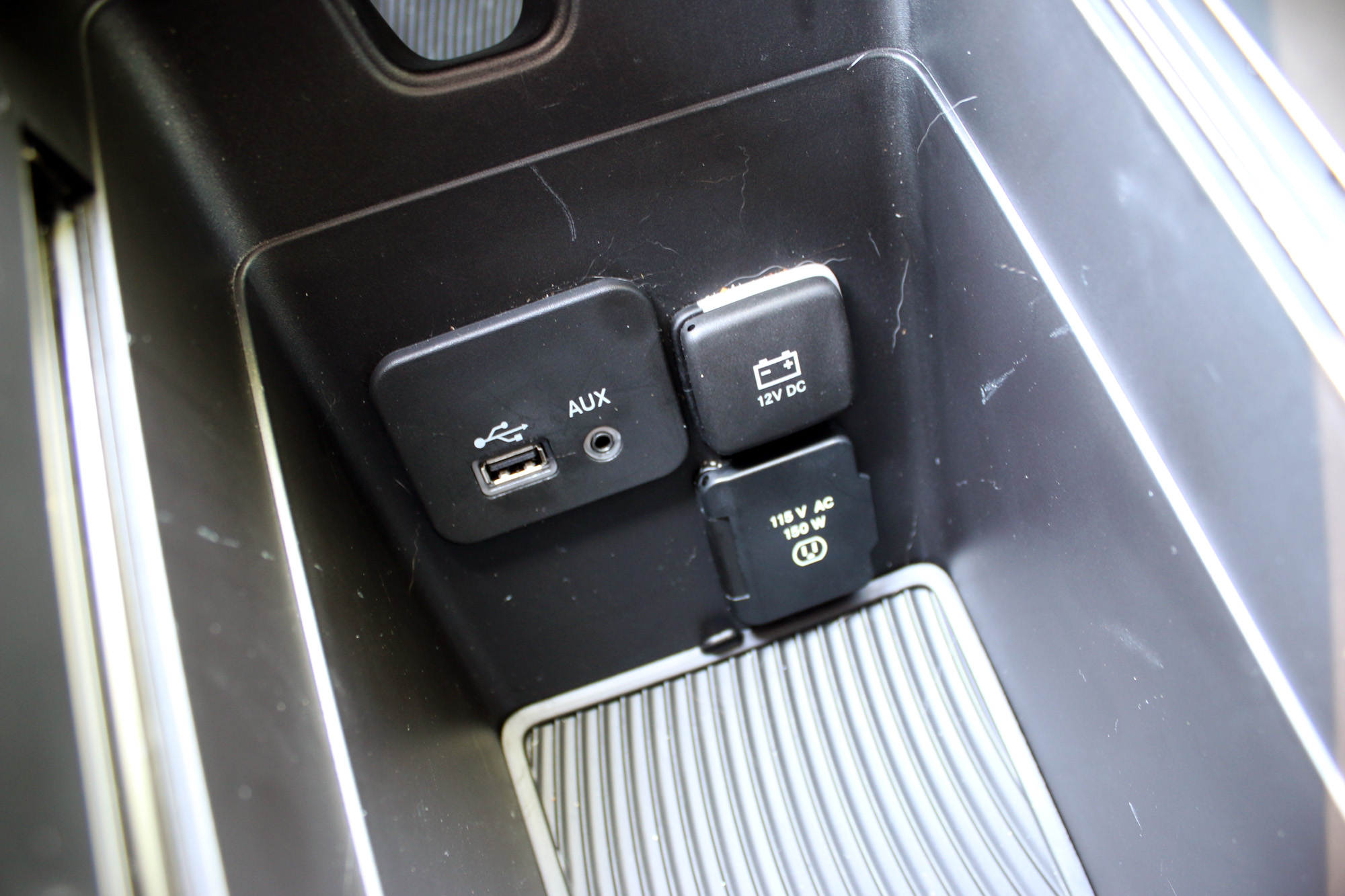 2016 Chrsyler 200C Review