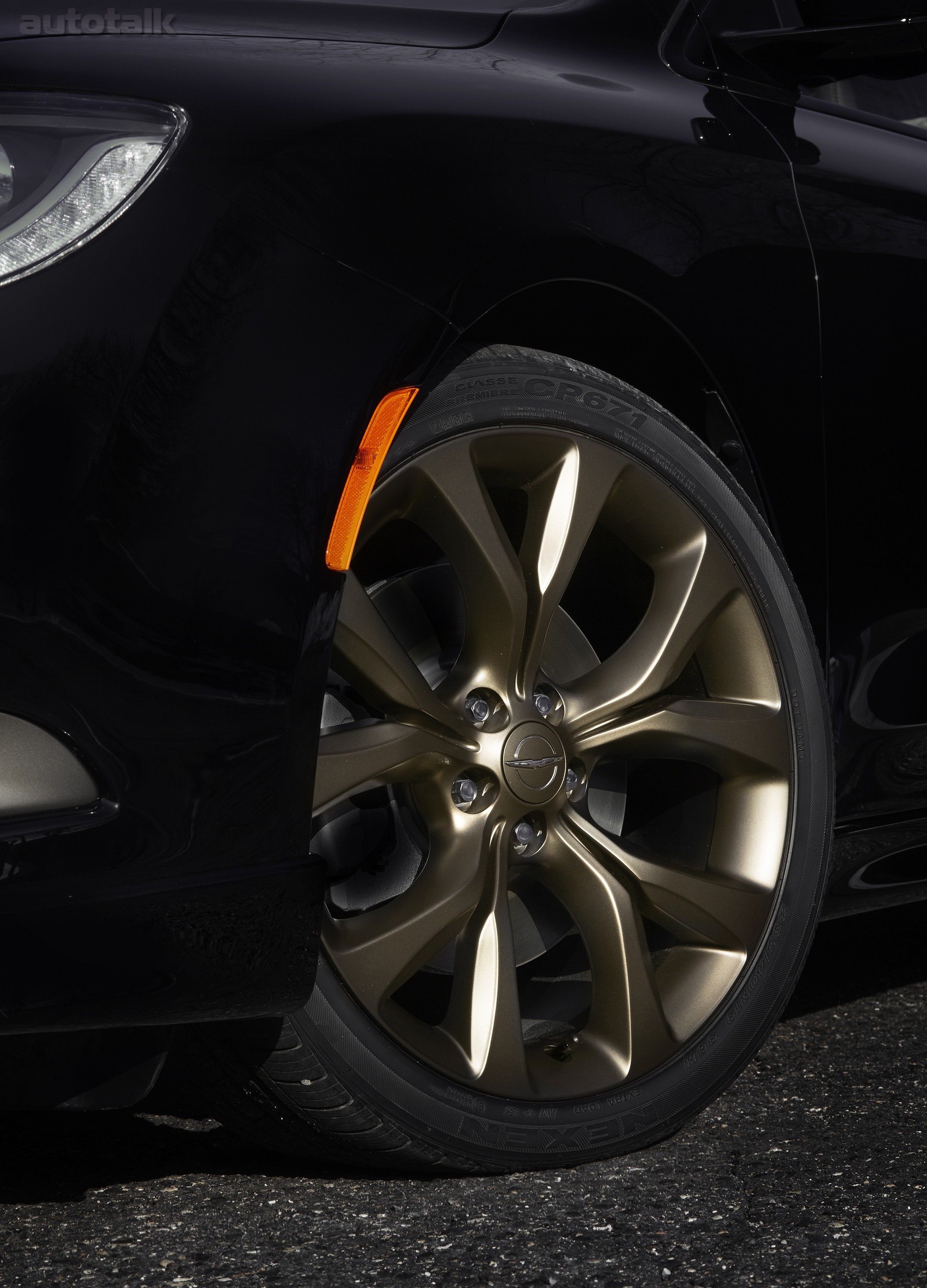 2016 Chrysler 200S Alloy Edition