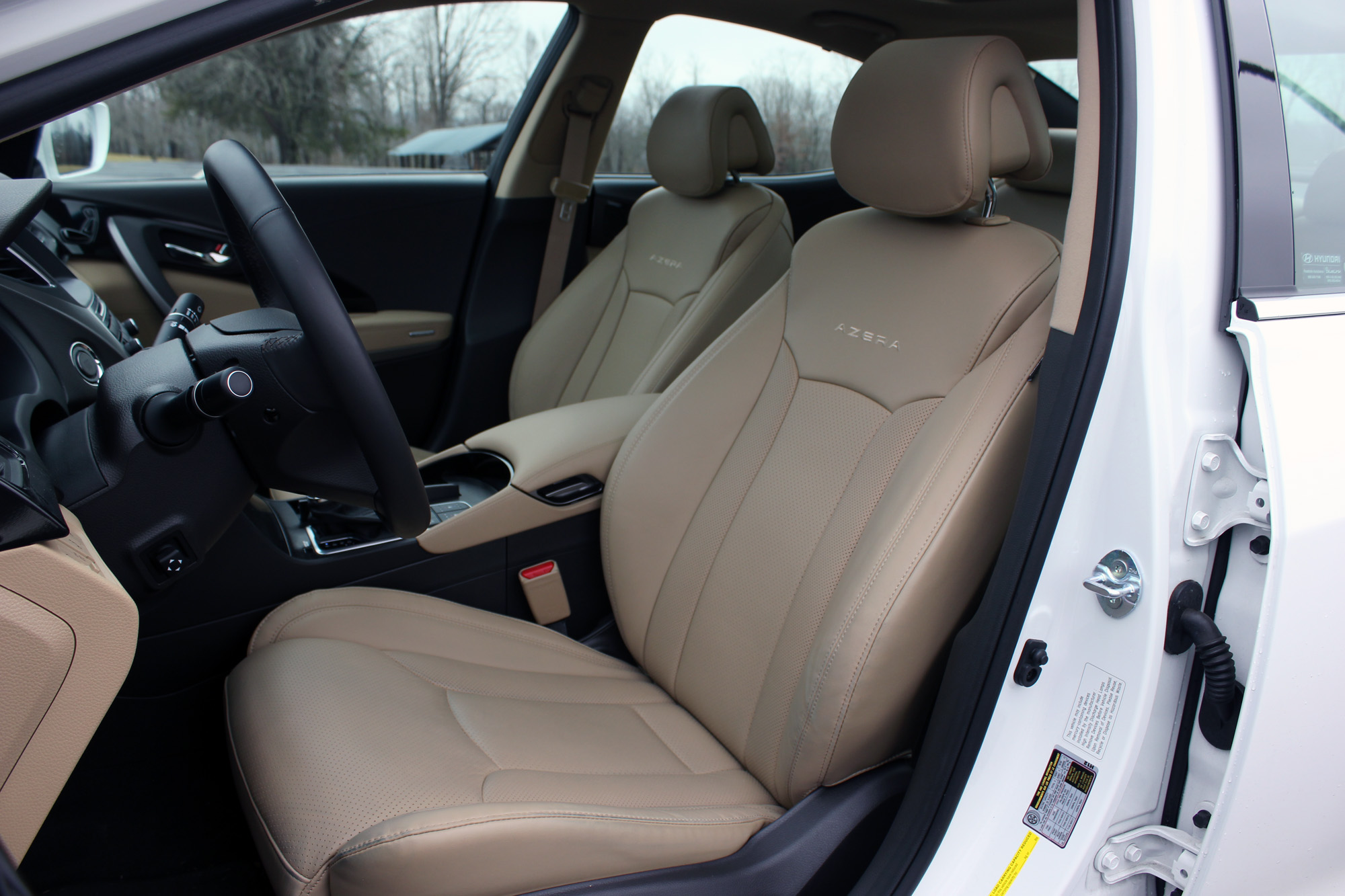 2016 Hyundai Azera Limited Review