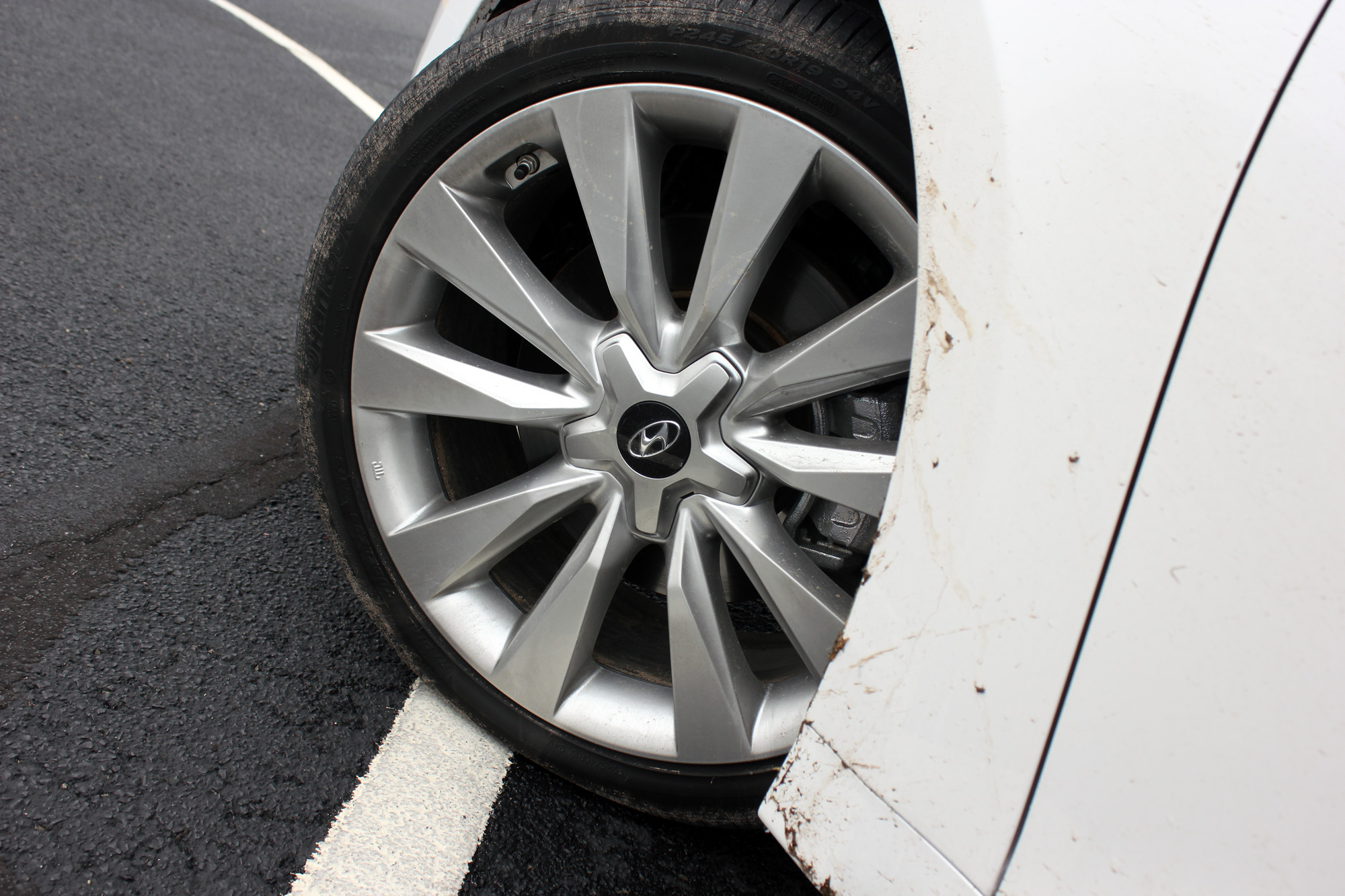 2016 Hyundai Azera Limited Review