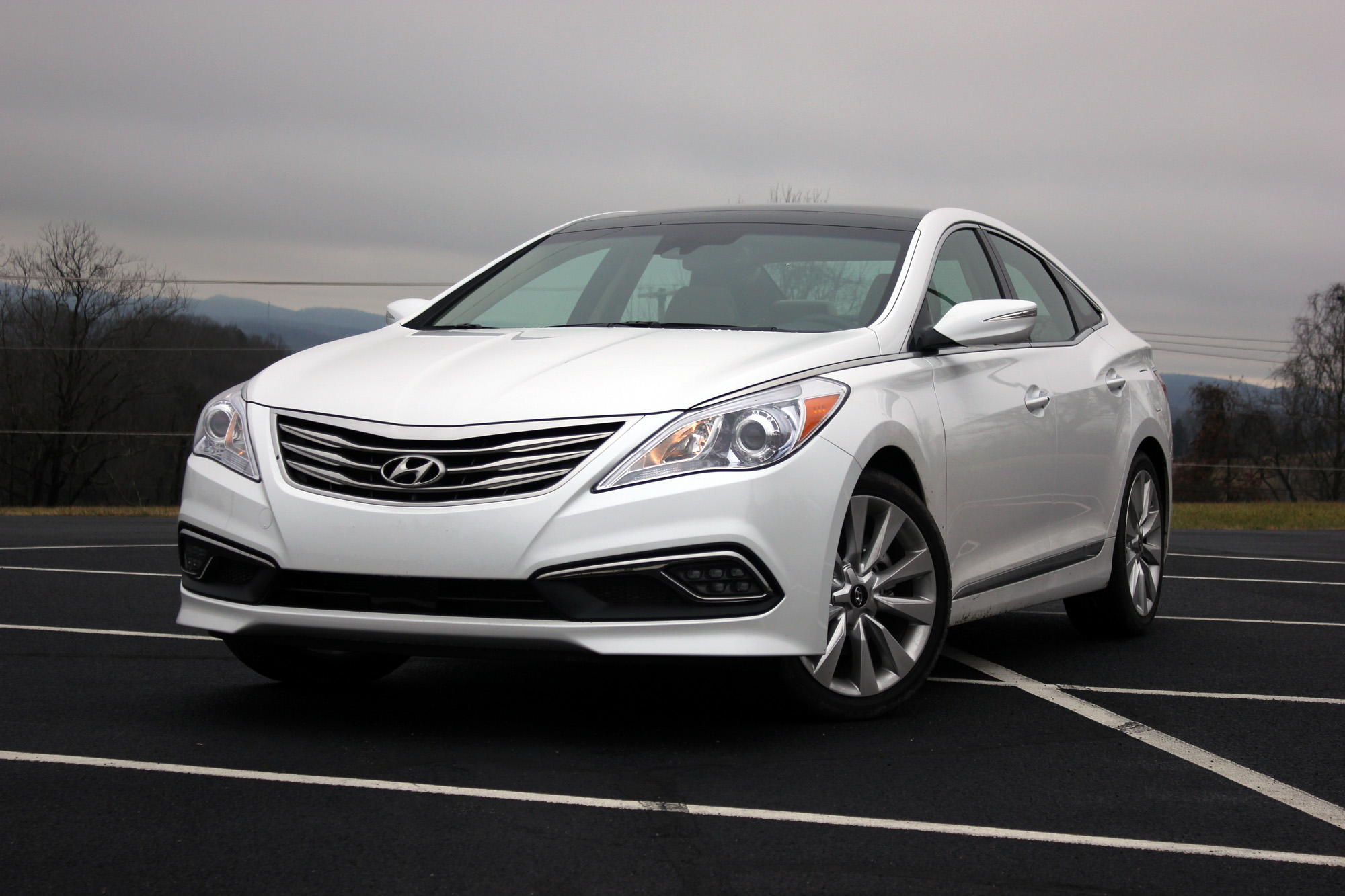 2016 Hyundai Azera Limited Review