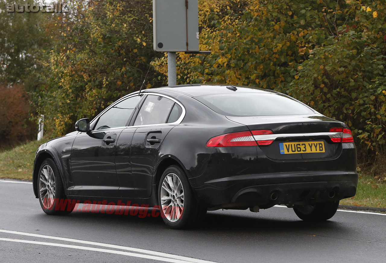 2016 Jaguar Xf Mule Spy Shots