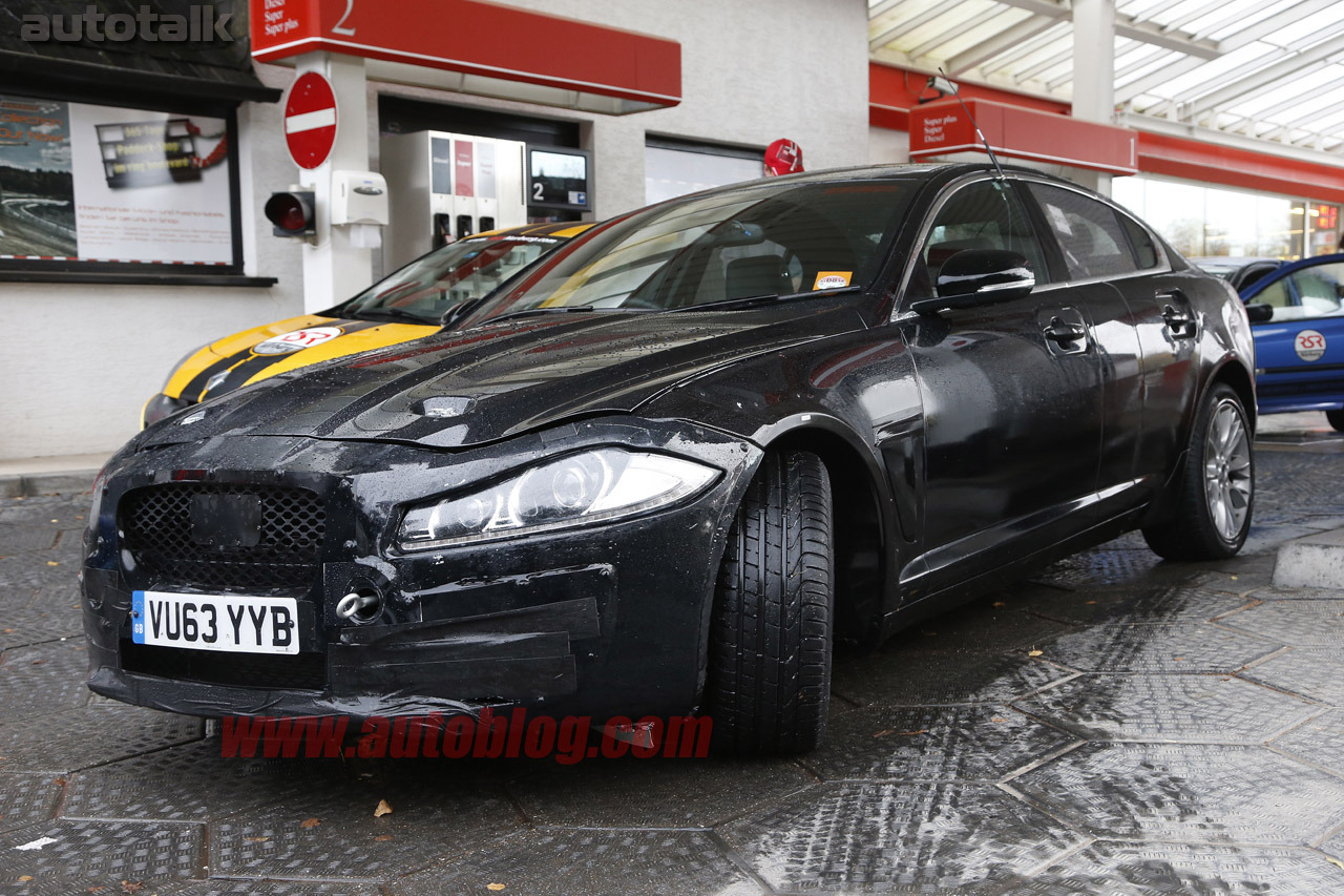 2016 Jaguar Xf Mule Spy Shots