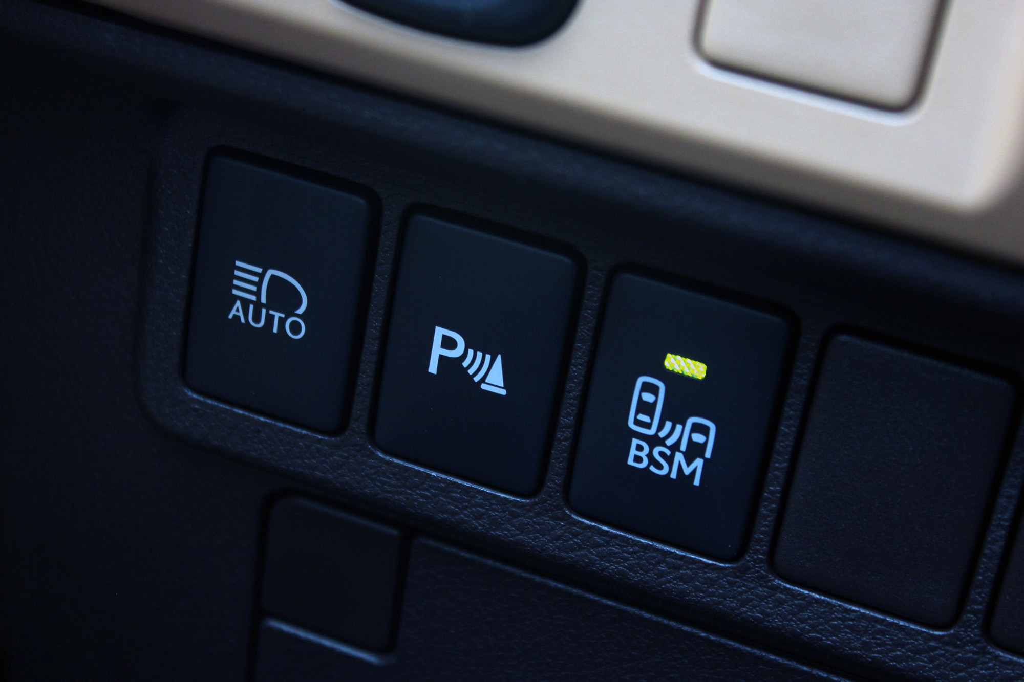 2016 Lexus ES 300h Review | AutoTalk Forum