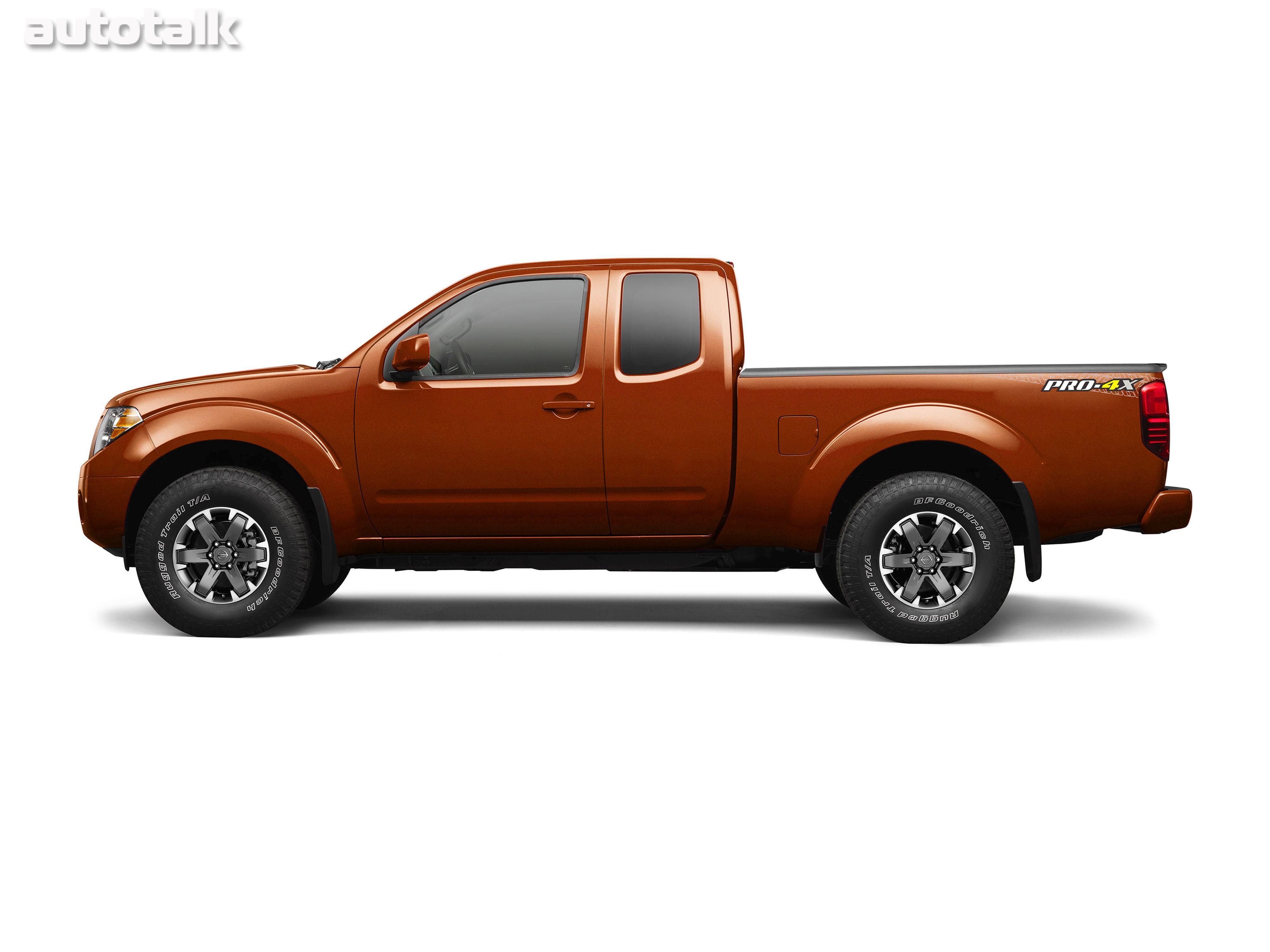 2016 Nissan Frontier Pictures
