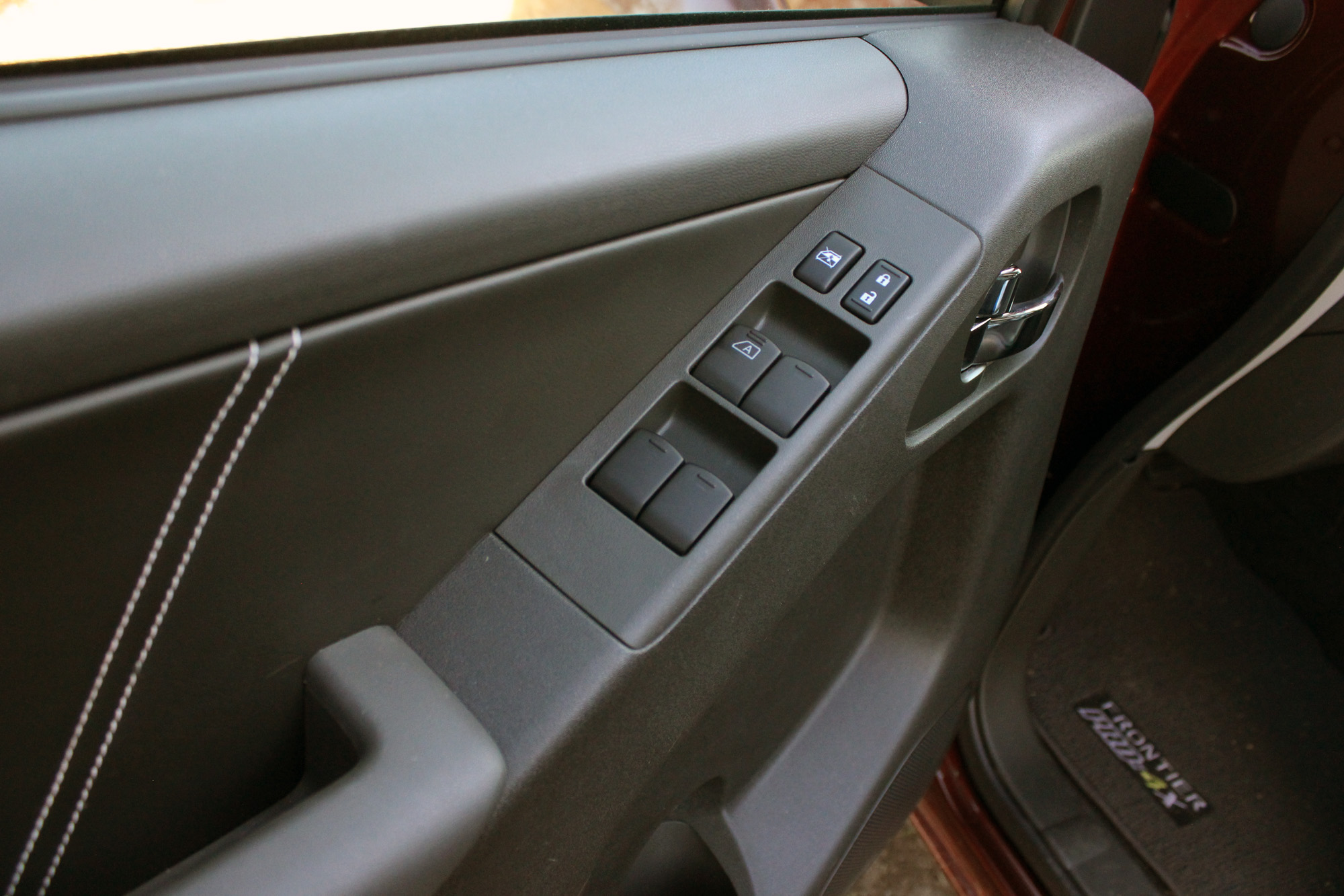 2016 Nissan Frontier Pro-4X Review