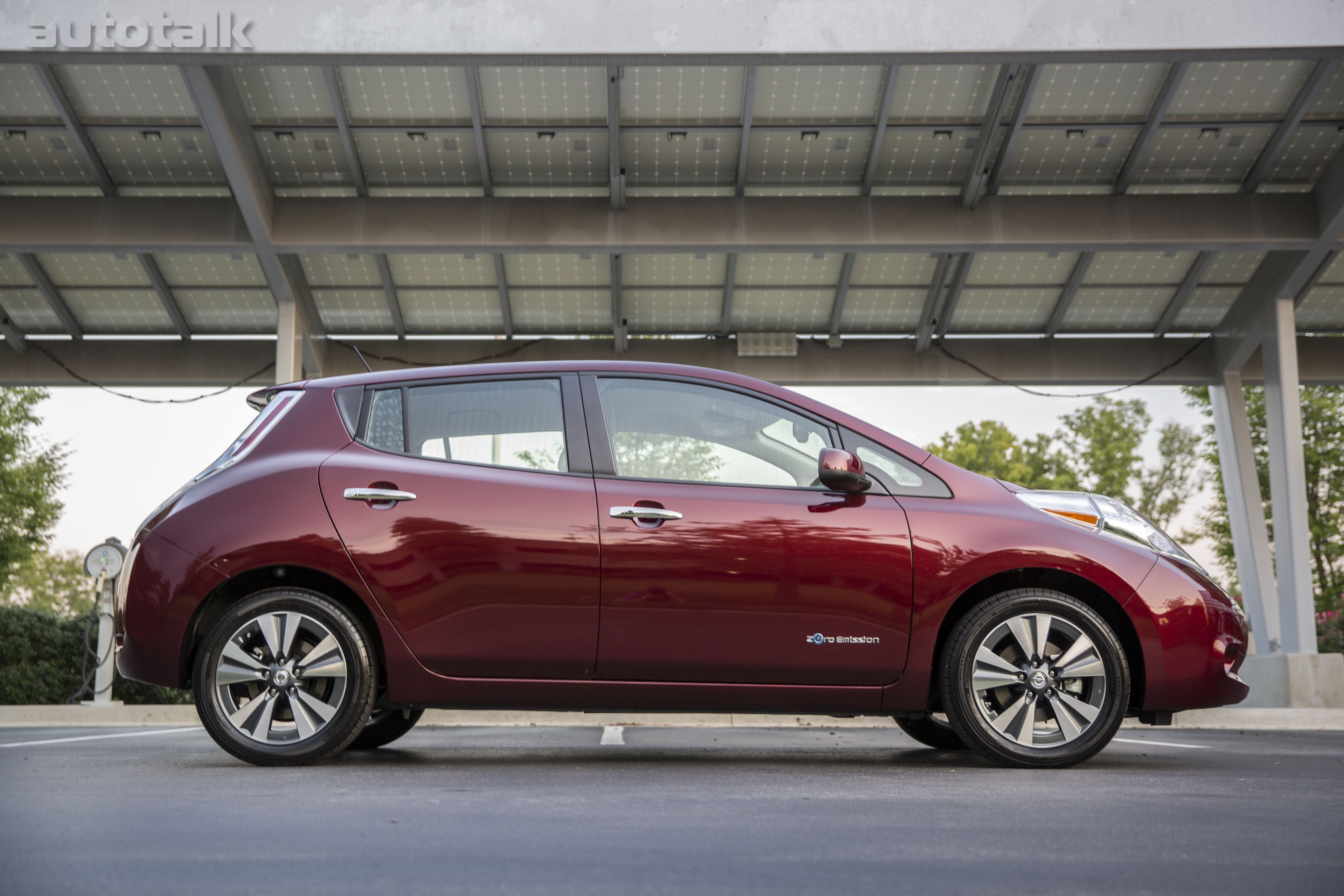 2016 Nissan LEAF