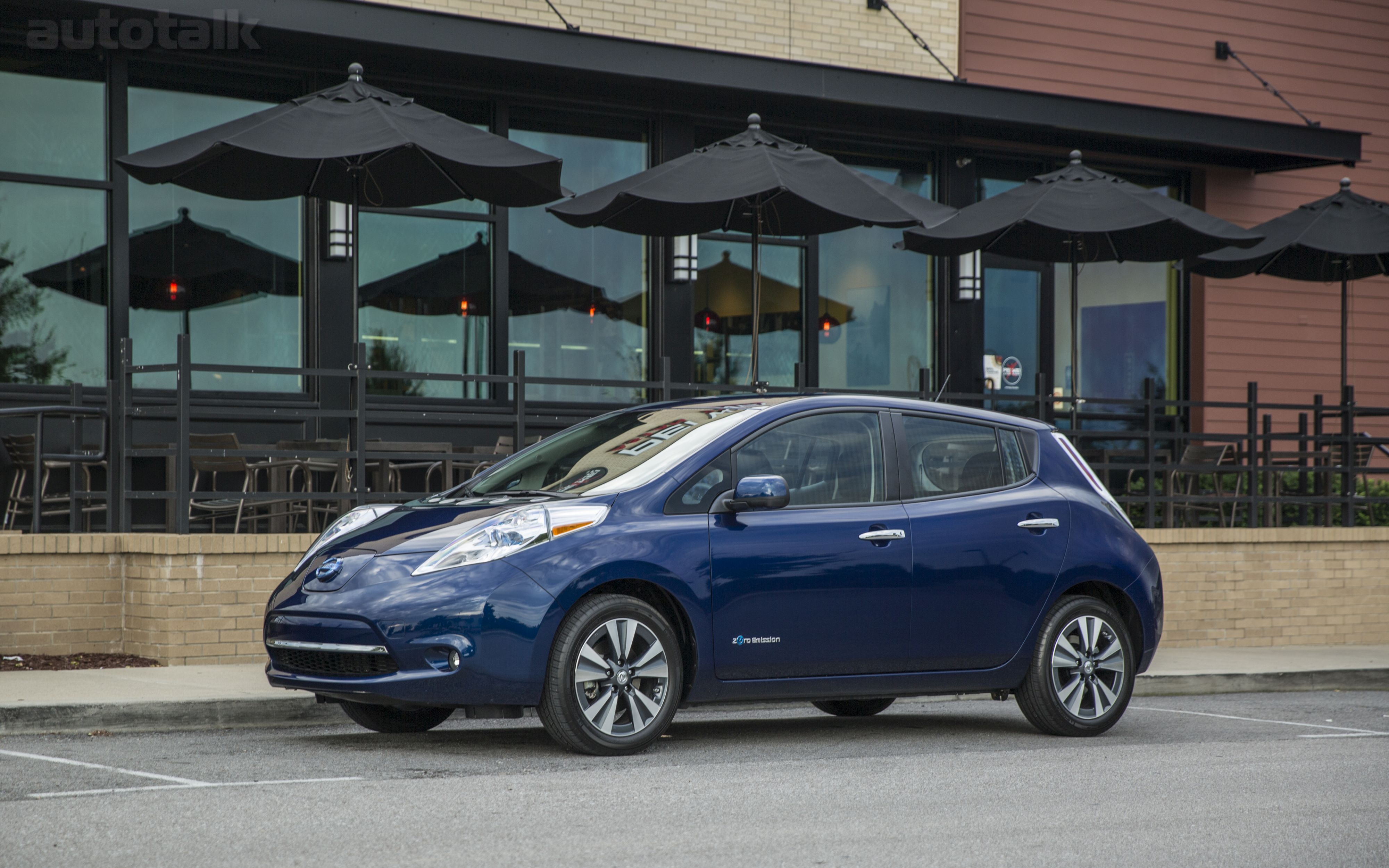 2016 Nissan LEAF