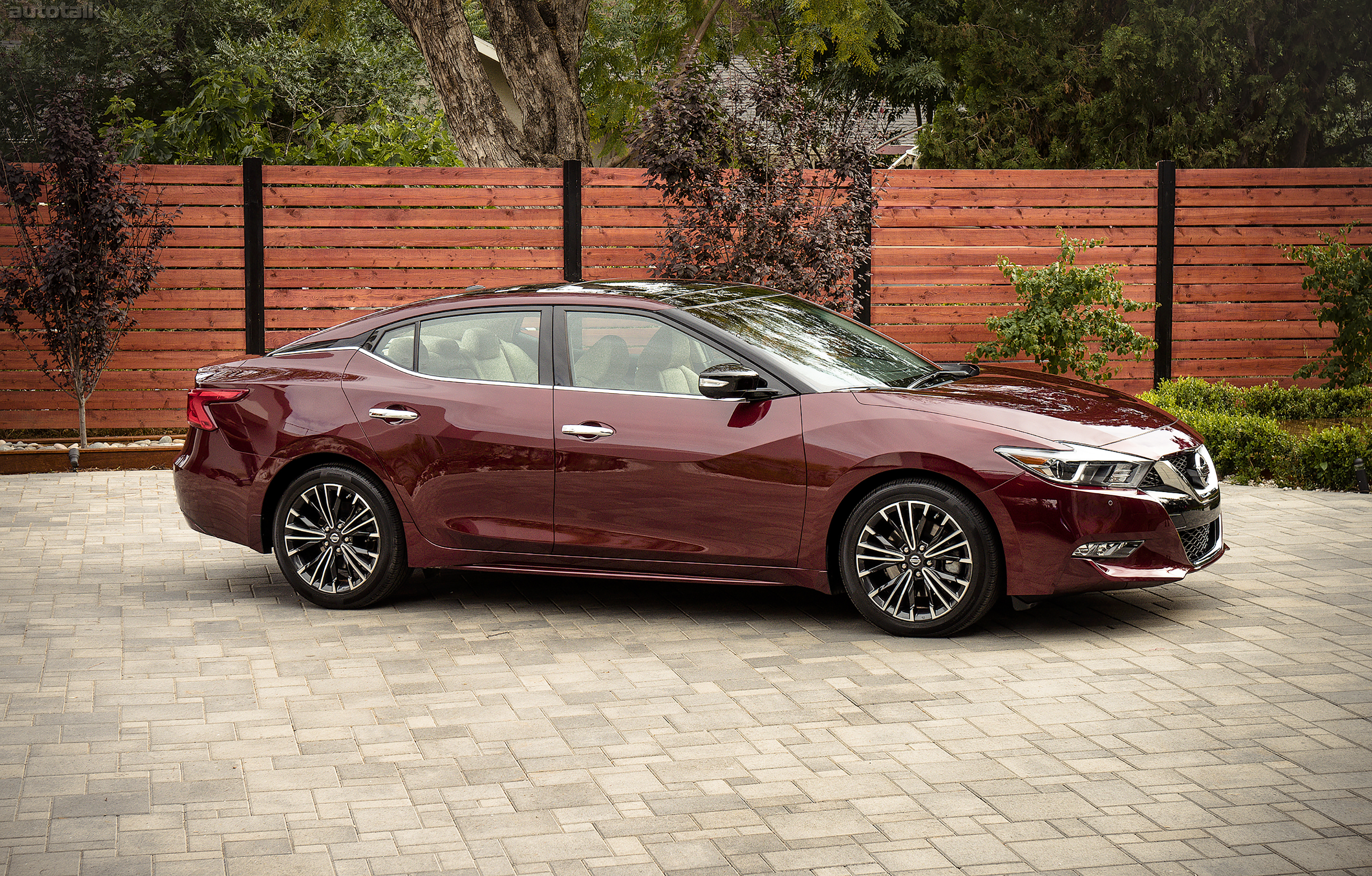 2016 Nissan Maxima