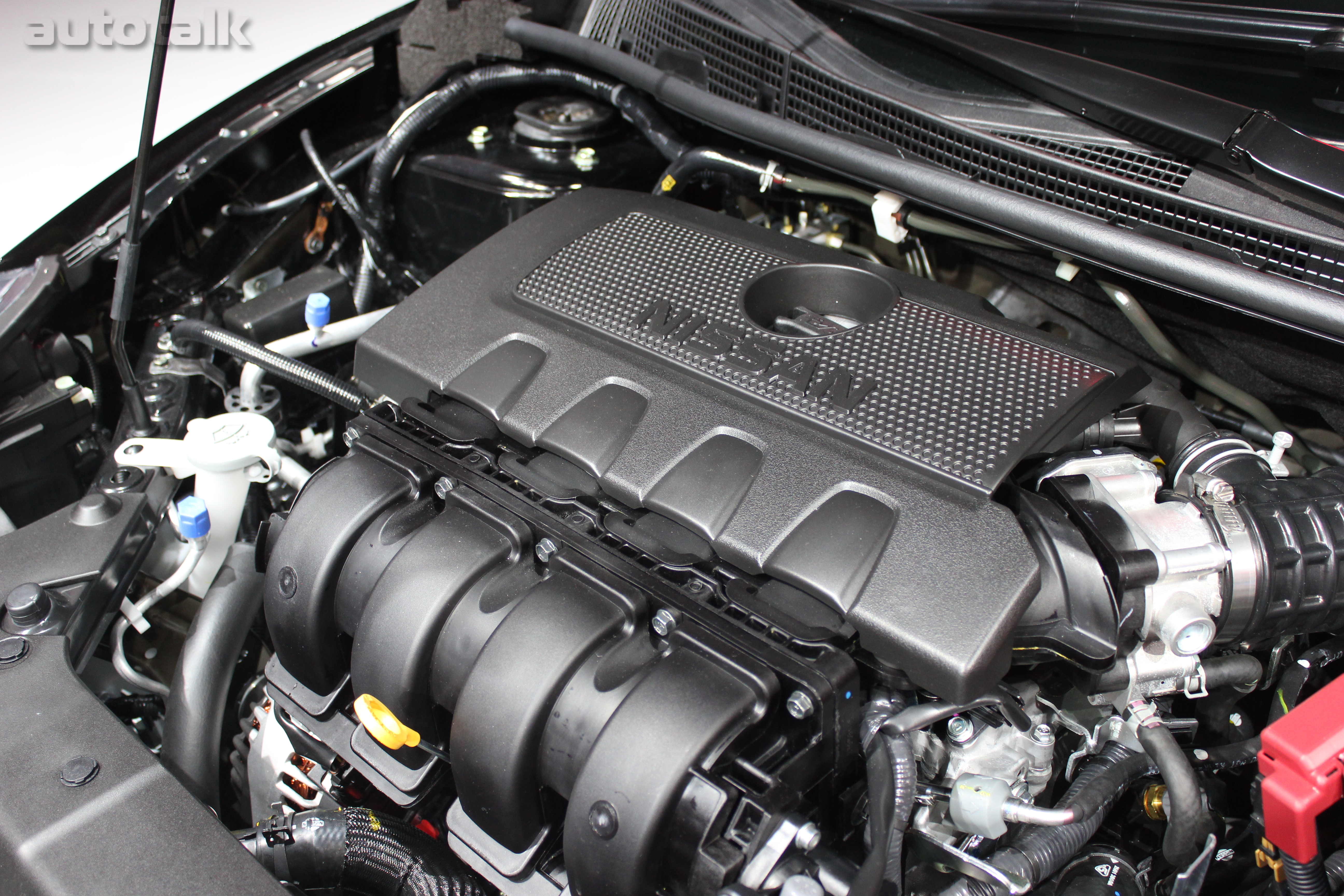 2016 Nissan Sentra (20)