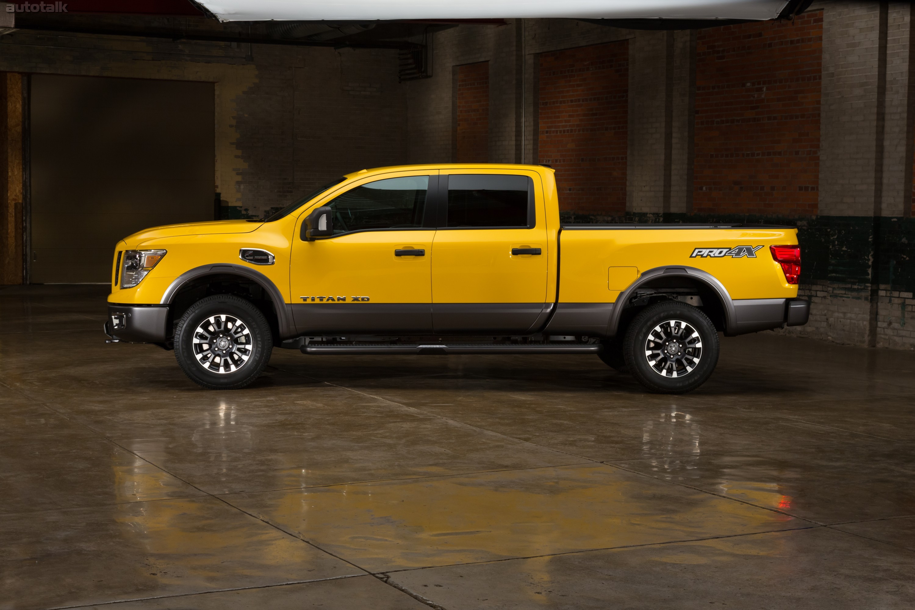 2016 Nissan TITAN XD