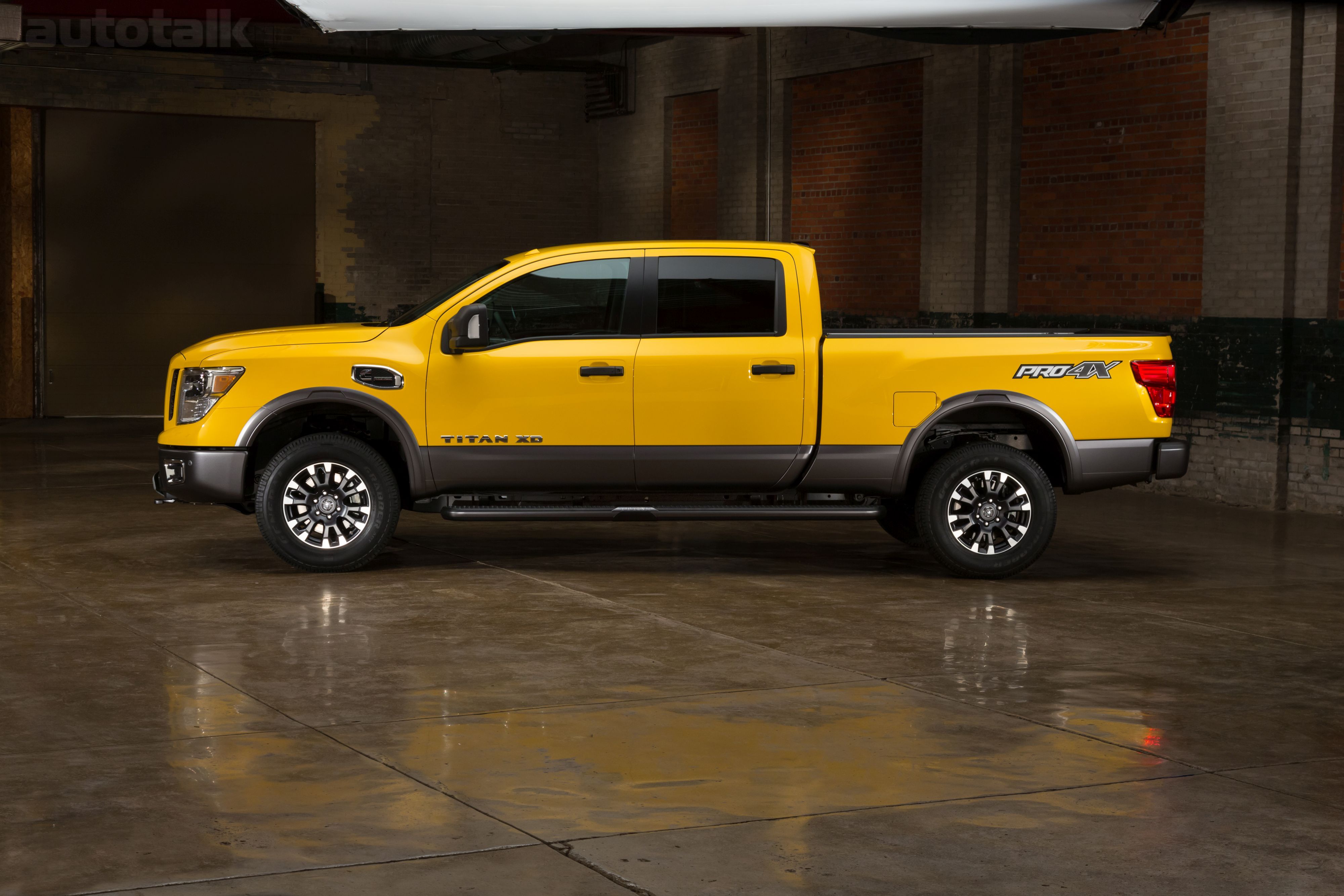 2016 Nissan TITAN XD