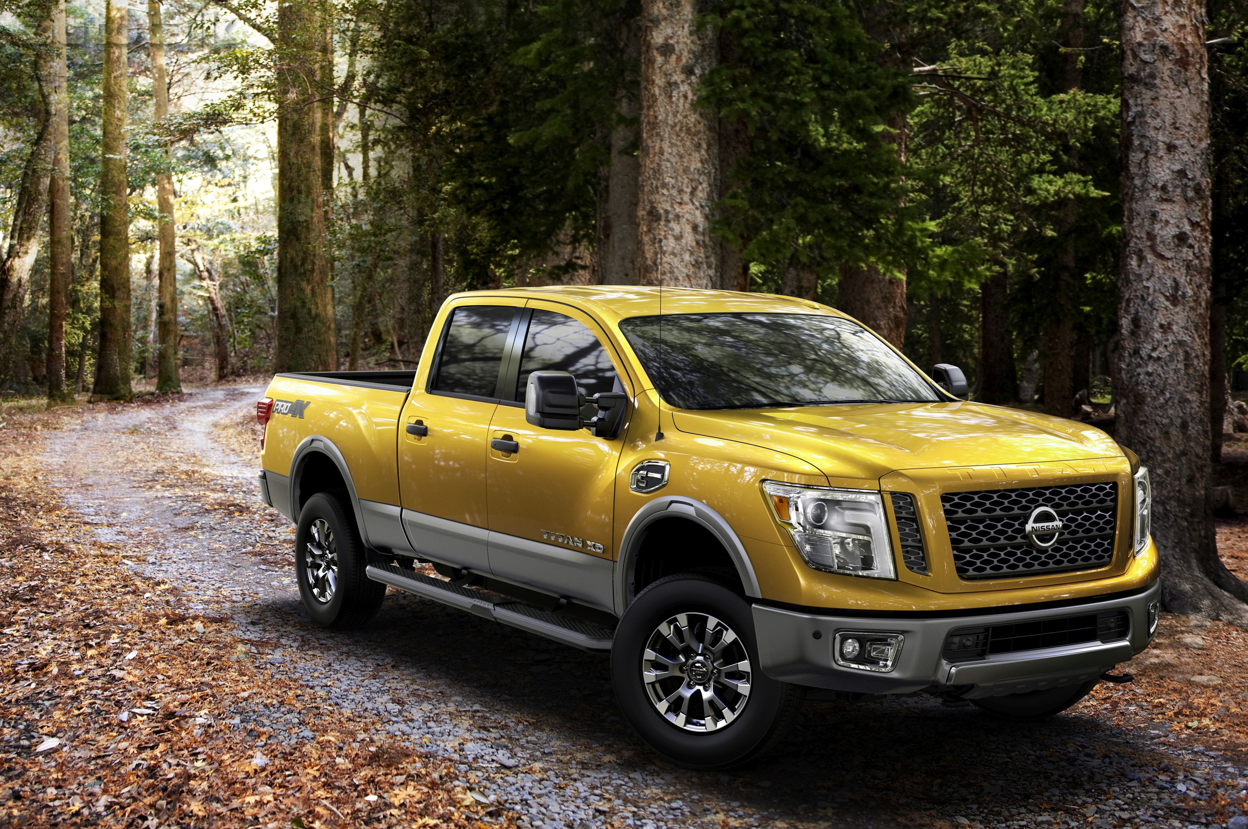 2016 Nissan TITAN XD