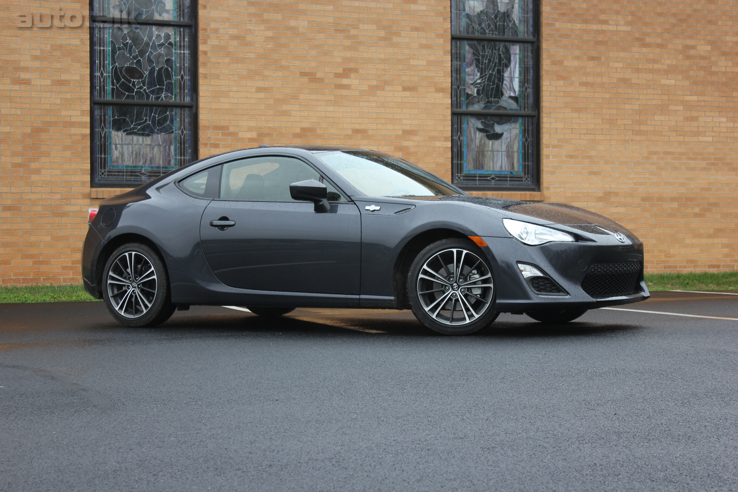 2016 Scion FR-S Review