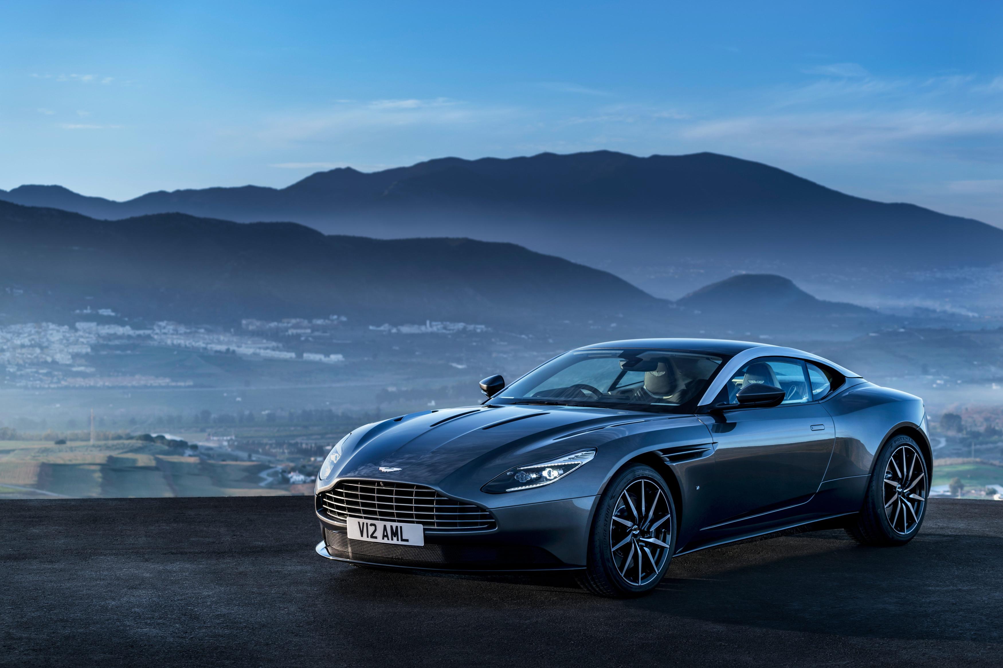 2017 Aston Martin DB11