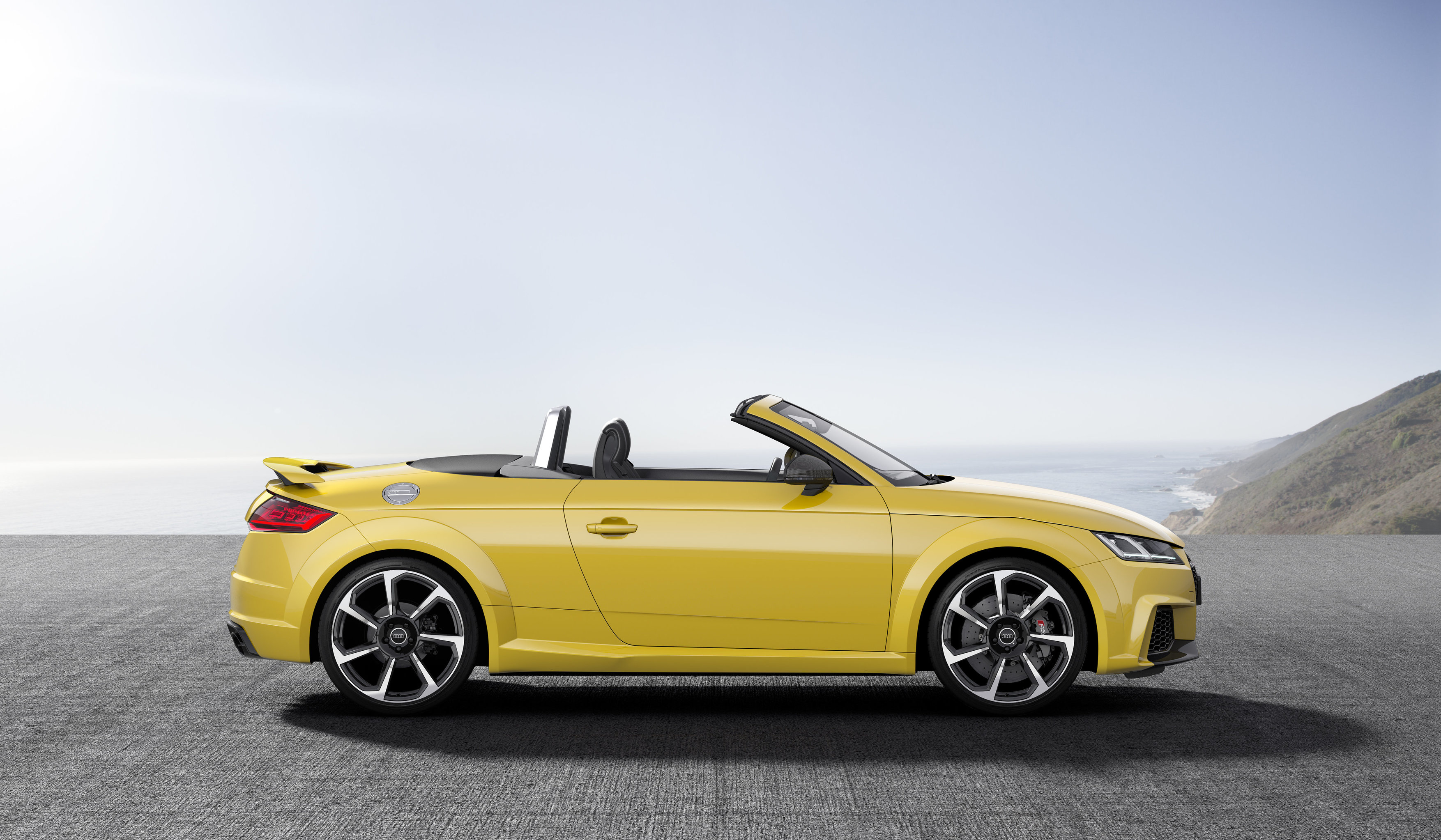 2017 Audi TT RS Roadster