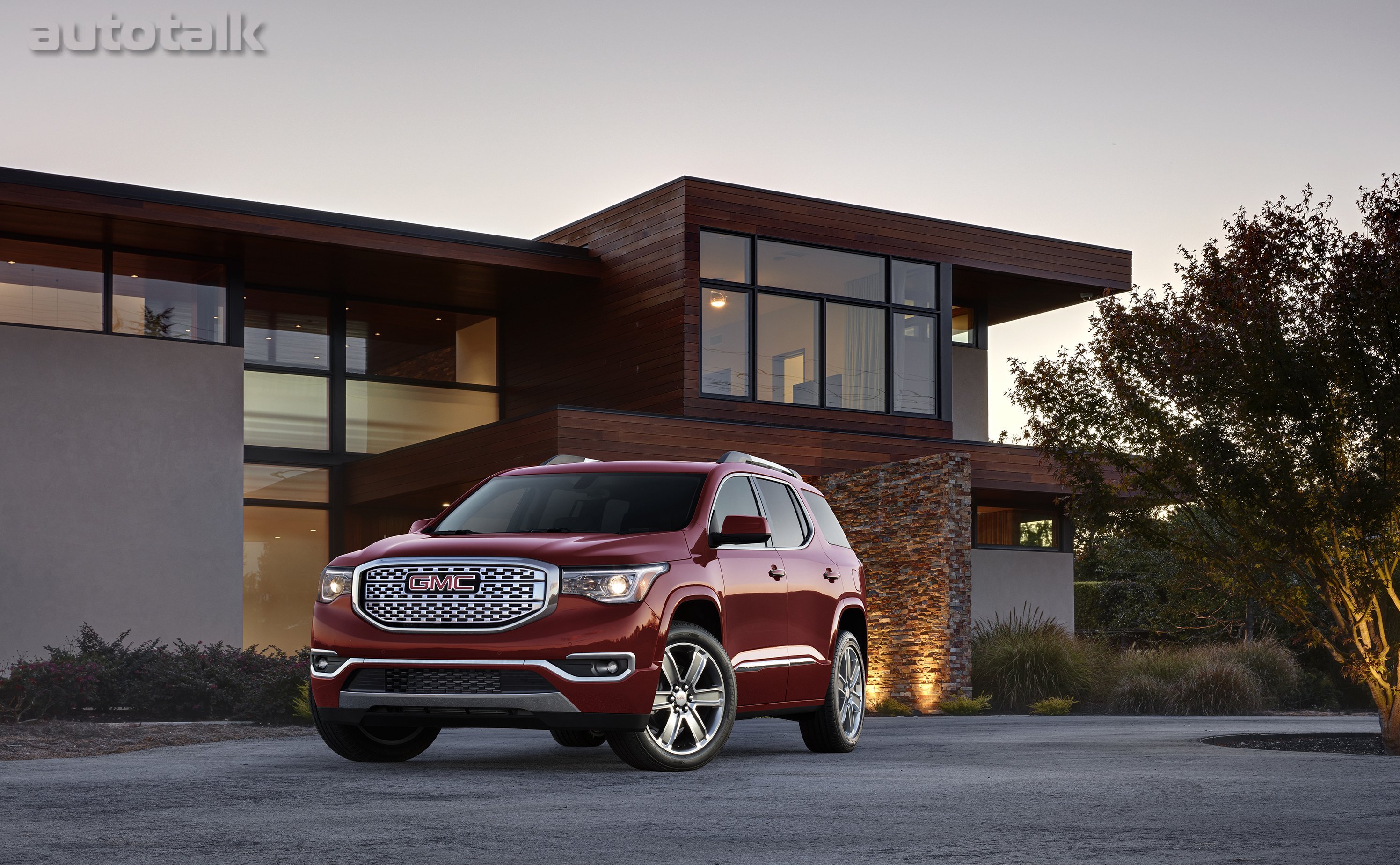 2017 GMC Acadia Denali