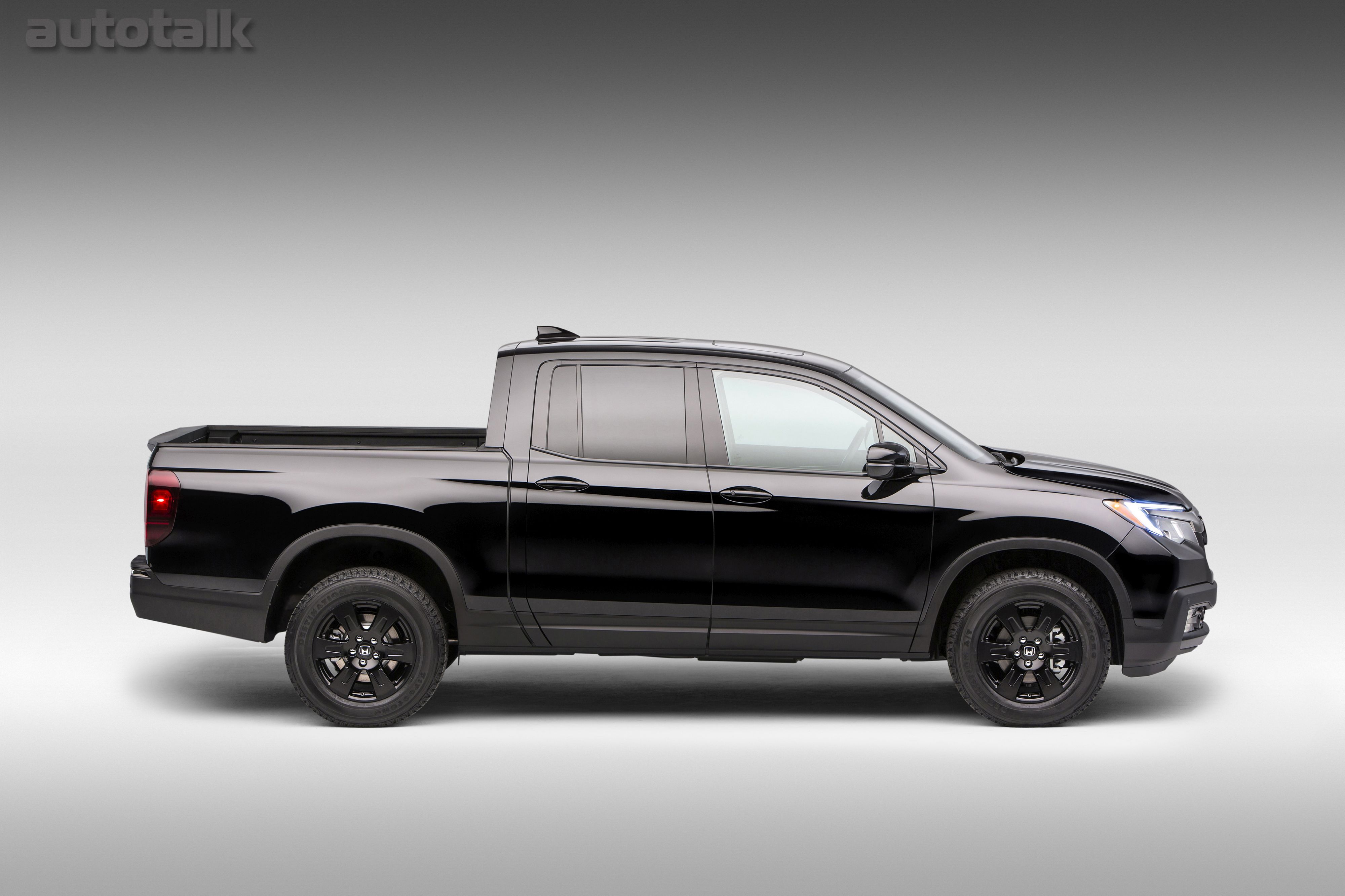 2017 Honda Ridgeline Black Edition