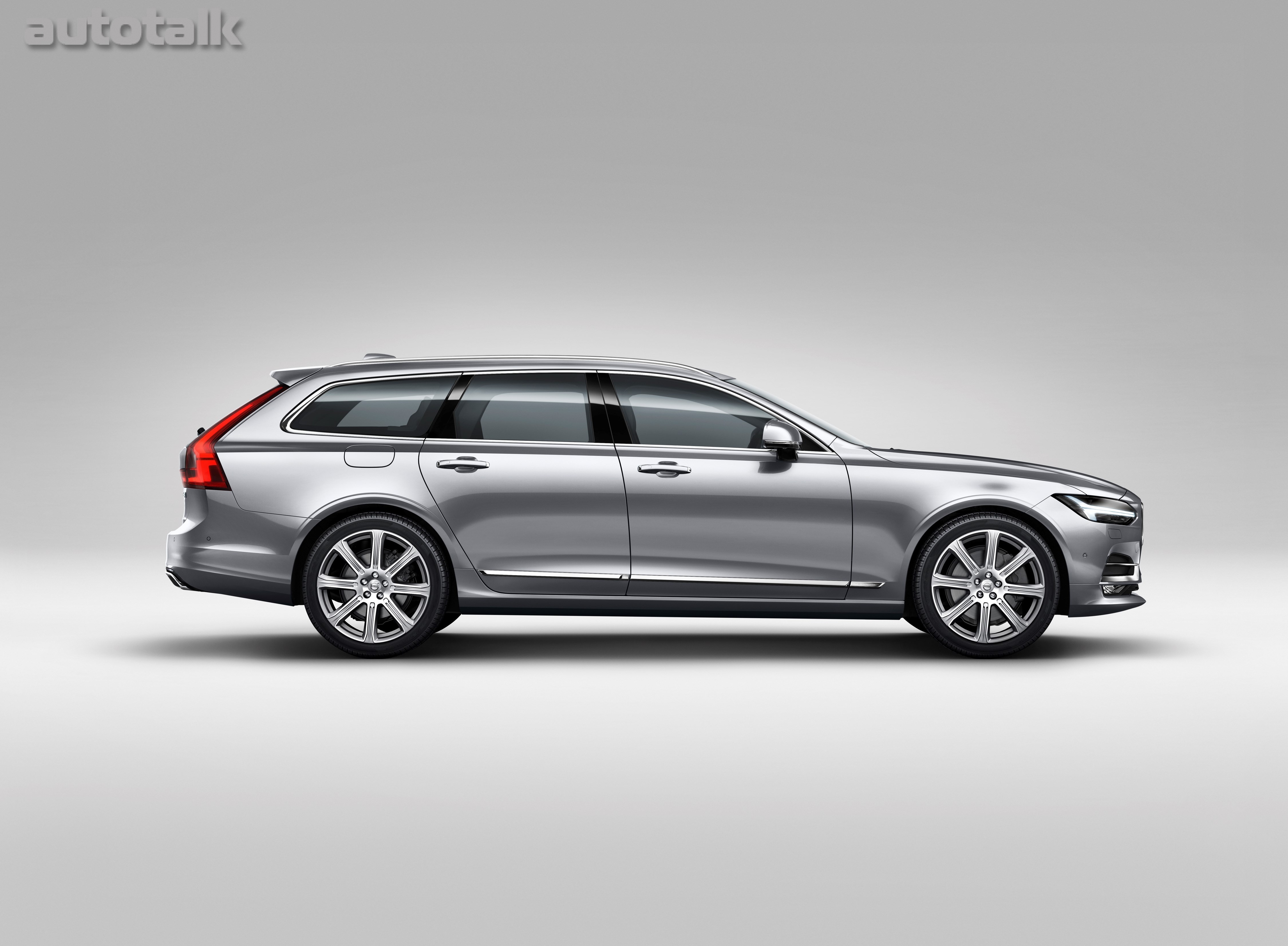 2017 Volvo V90 Studio Profile