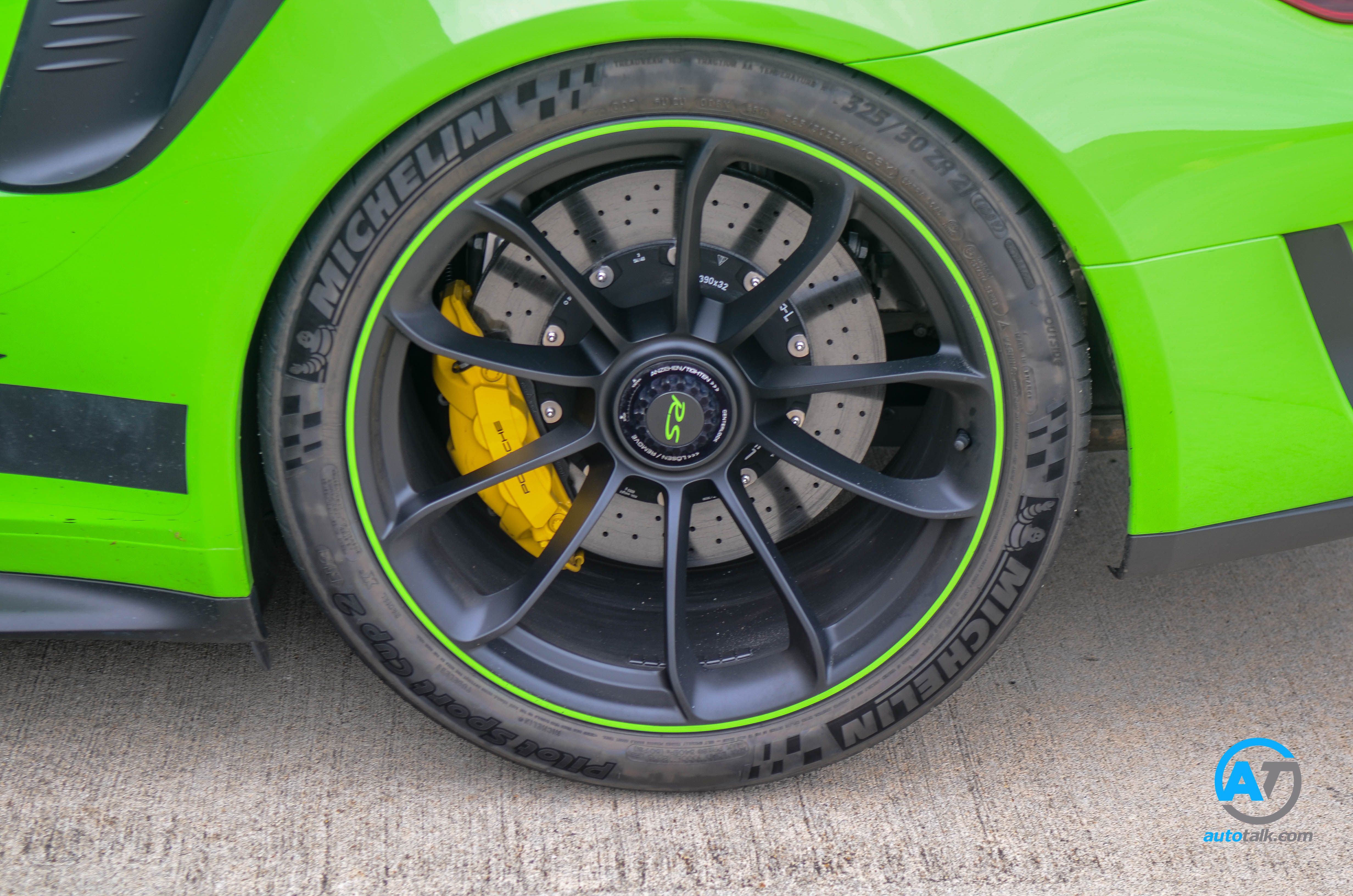 2019 Porsche 911 GT3 RS Review