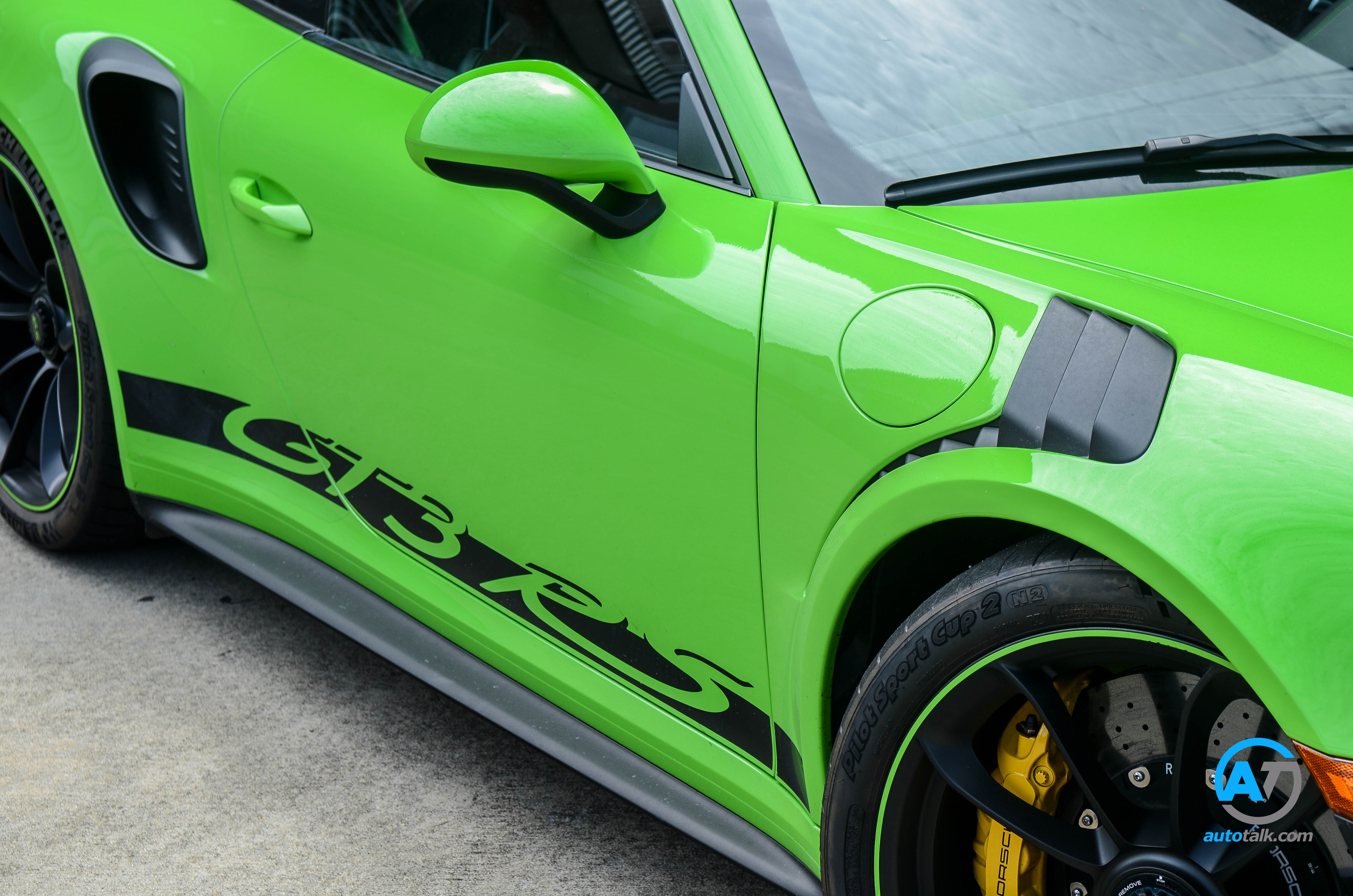 2019 Porsche 911 GT3 RS Review
