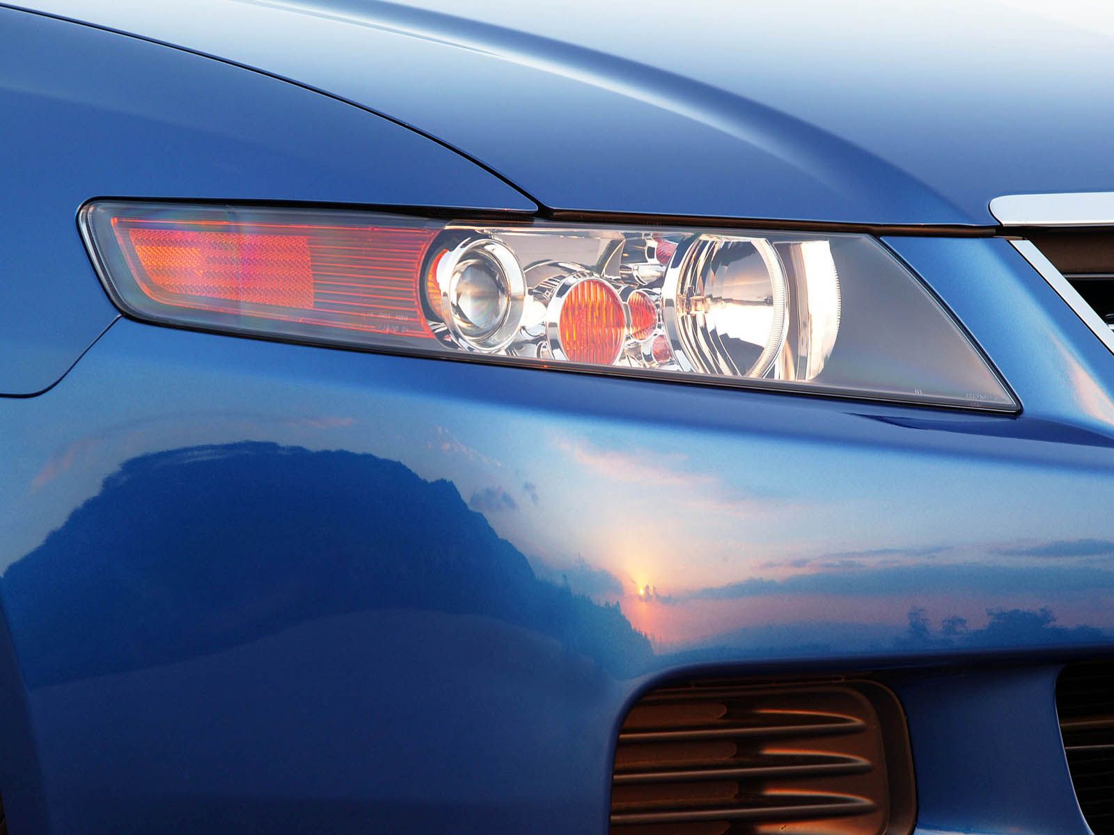 Acura TSX Front lights