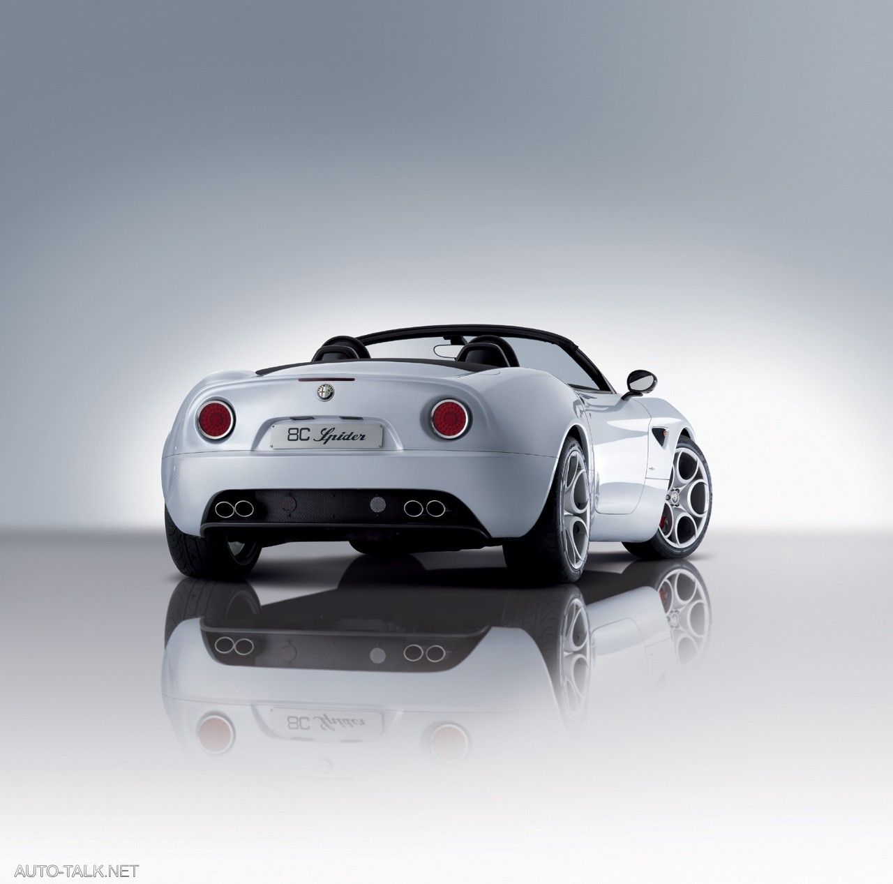 Alfa Romeo 8C Spider