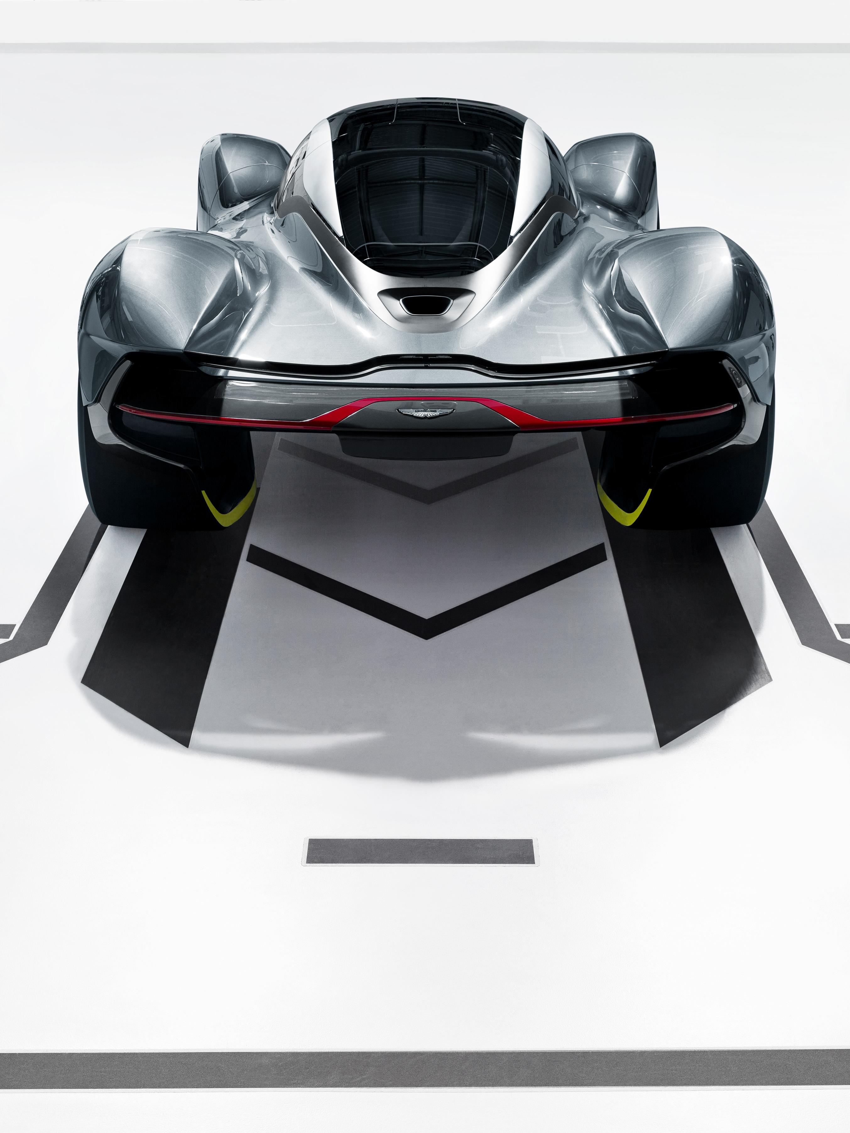 Aston Martin AM-RB 001