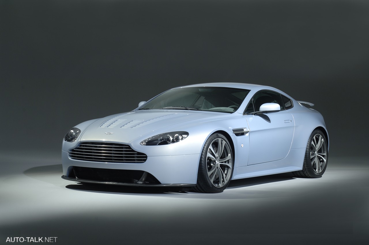 Aston Martin V12 Vantage RS