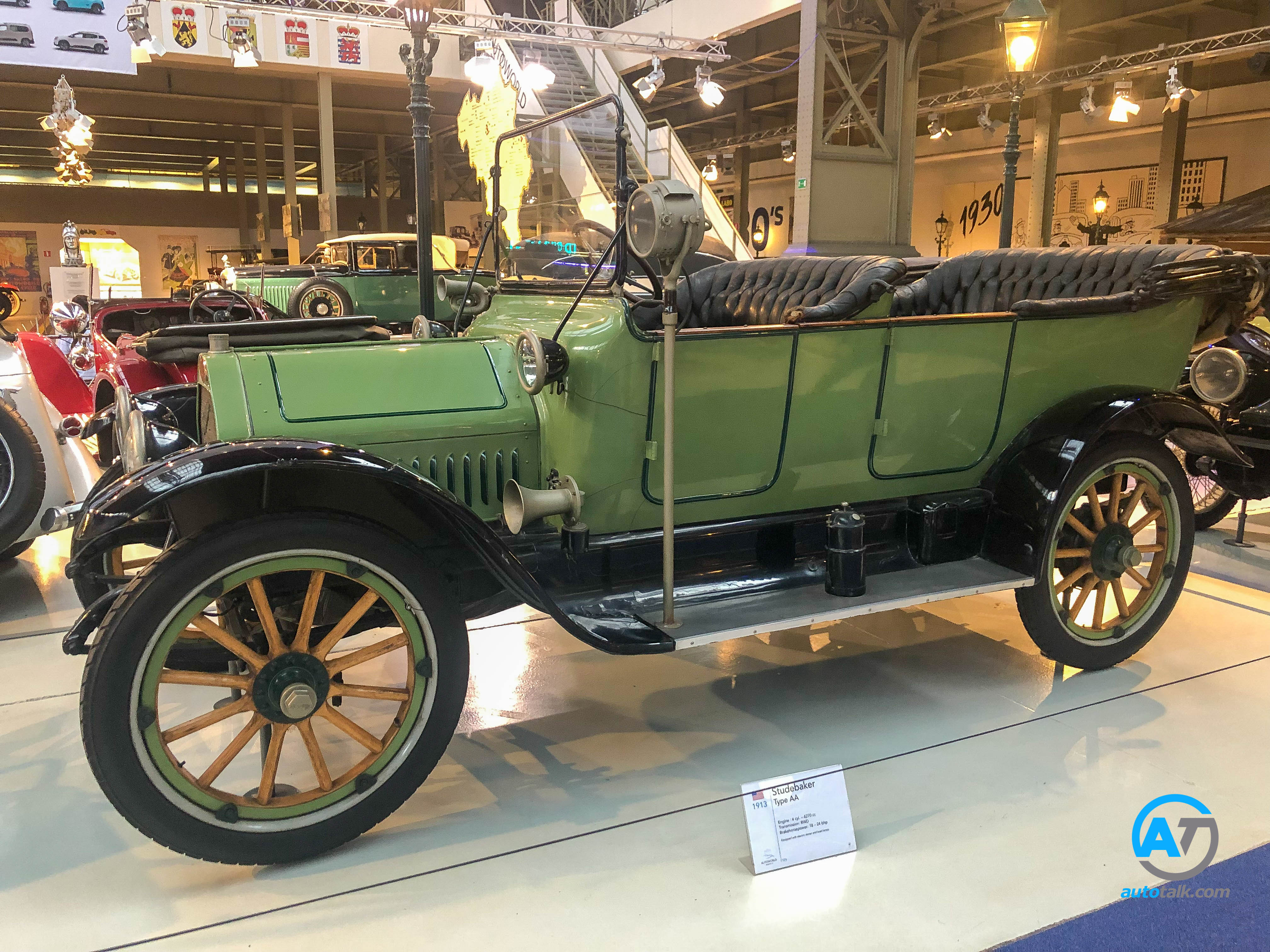 AutoTalk Visits Autoworld Brussels Complete Virtual Tour