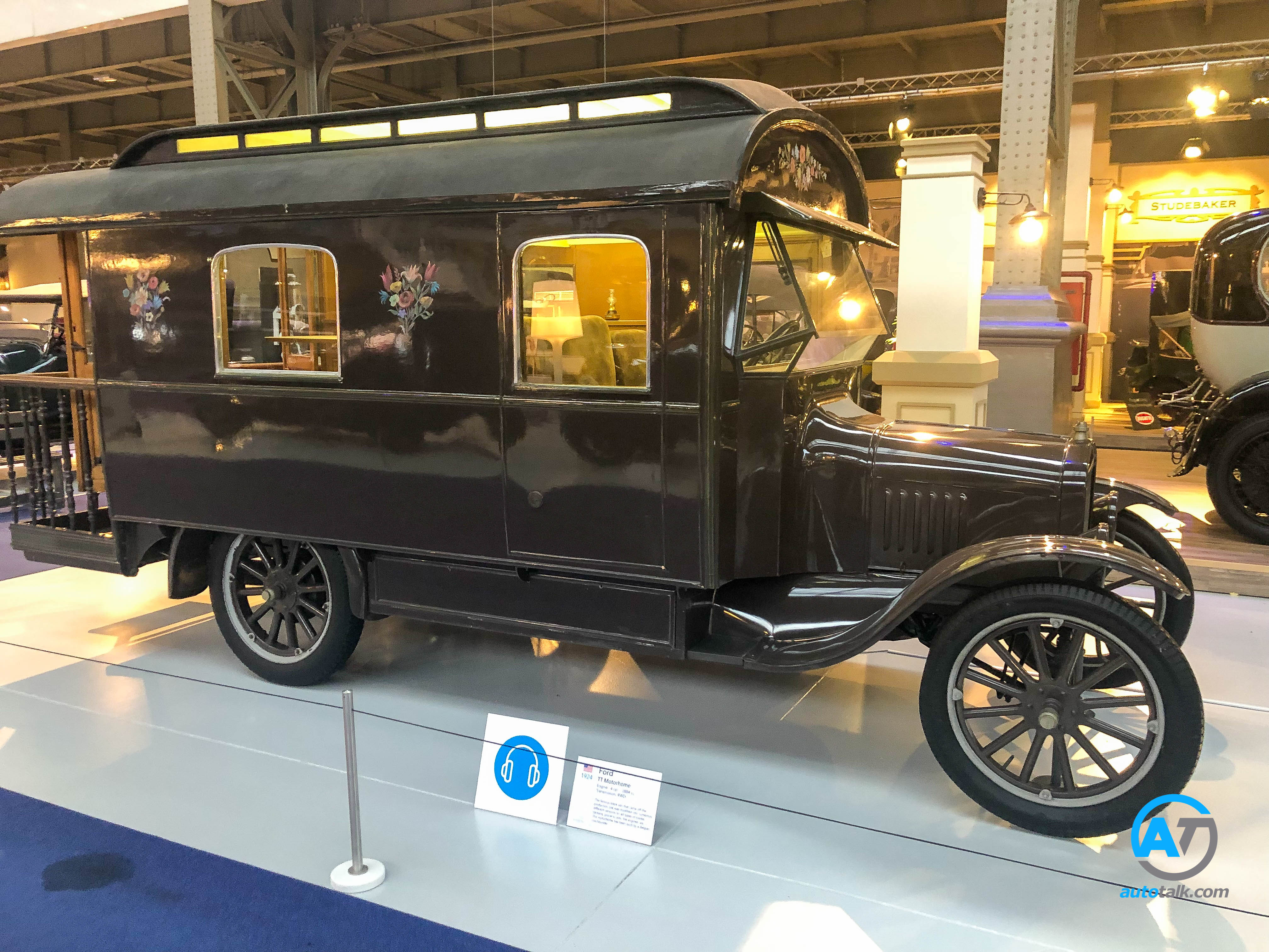 AutoTalk Visits Autoworld Brussels Complete Virtual Tour