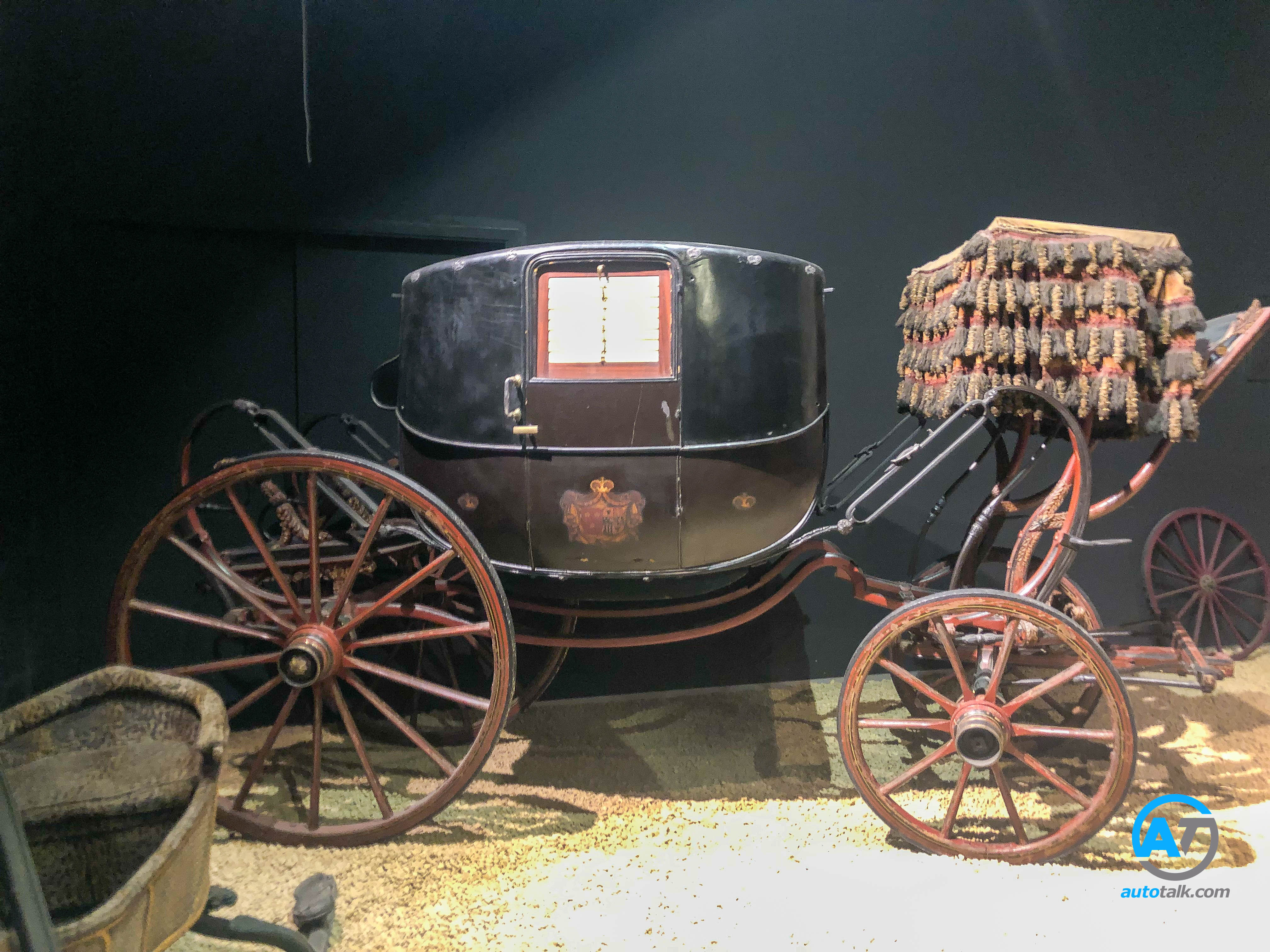 AutoTalk Visits Autoworld Brussels Complete Virtual Tour