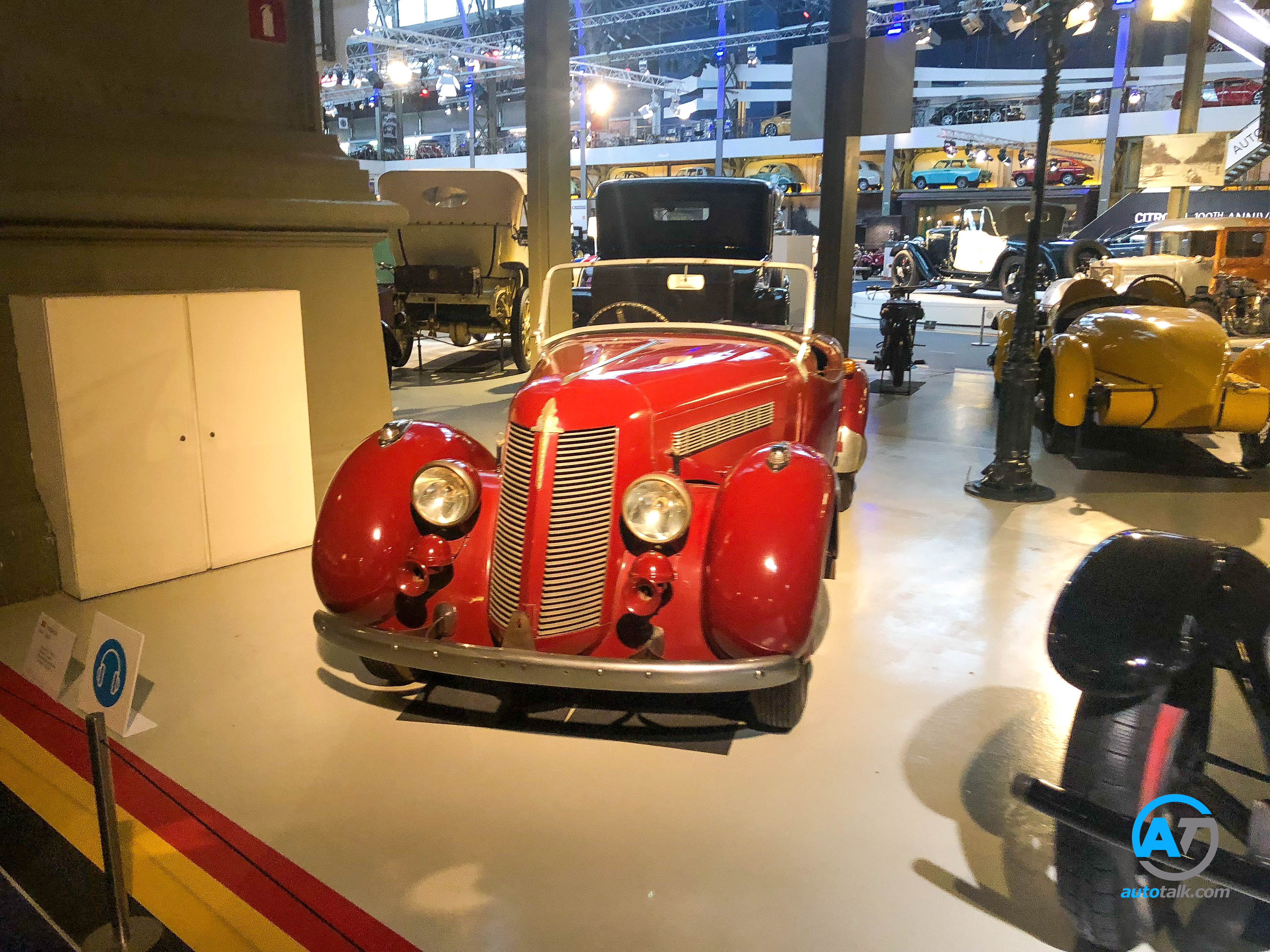 AutoTalk Visits Autoworld Brussels Complete Virtual Tour