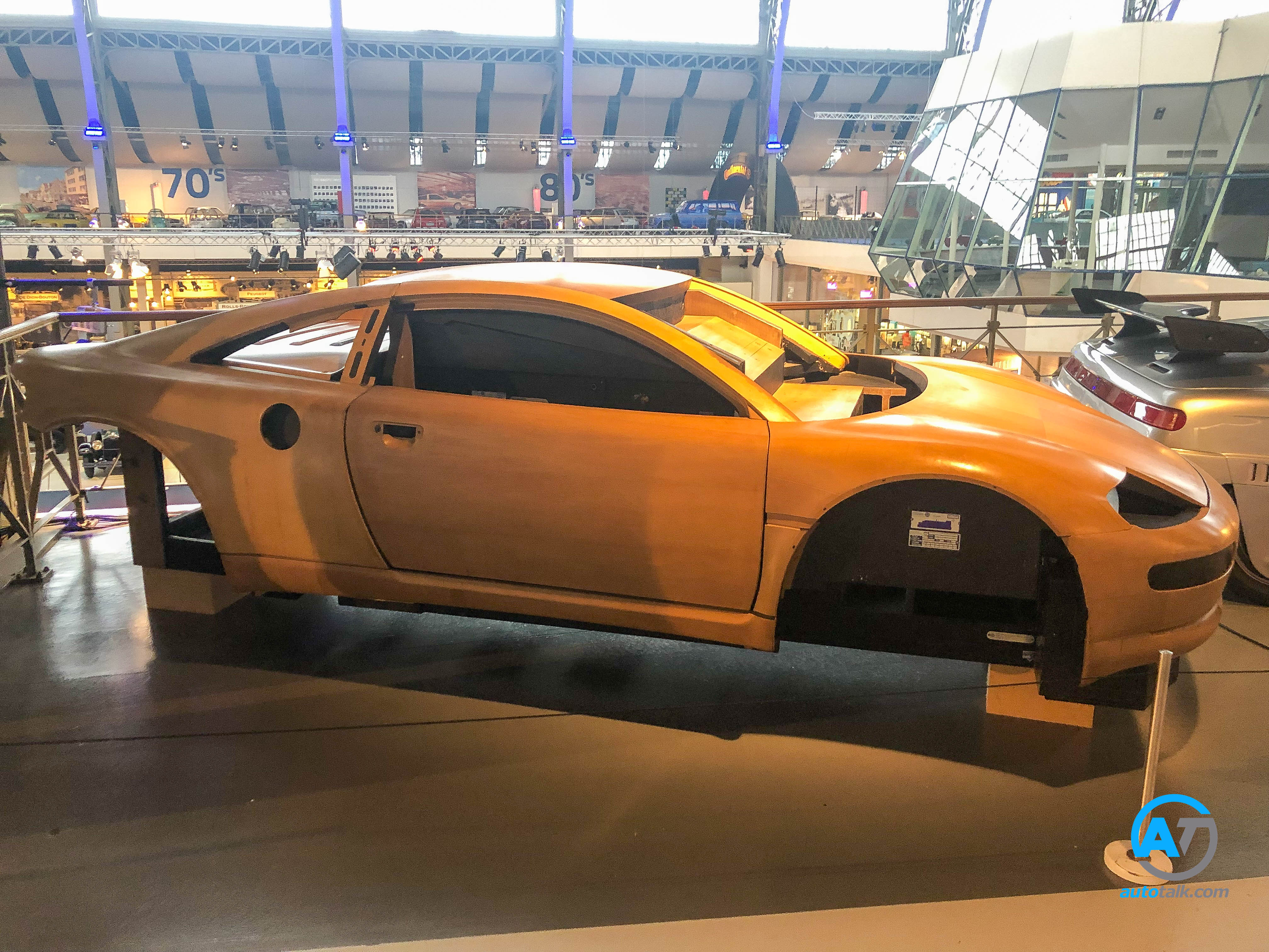 AutoTalk Visits Autoworld Brussels Complete Virtual Tour