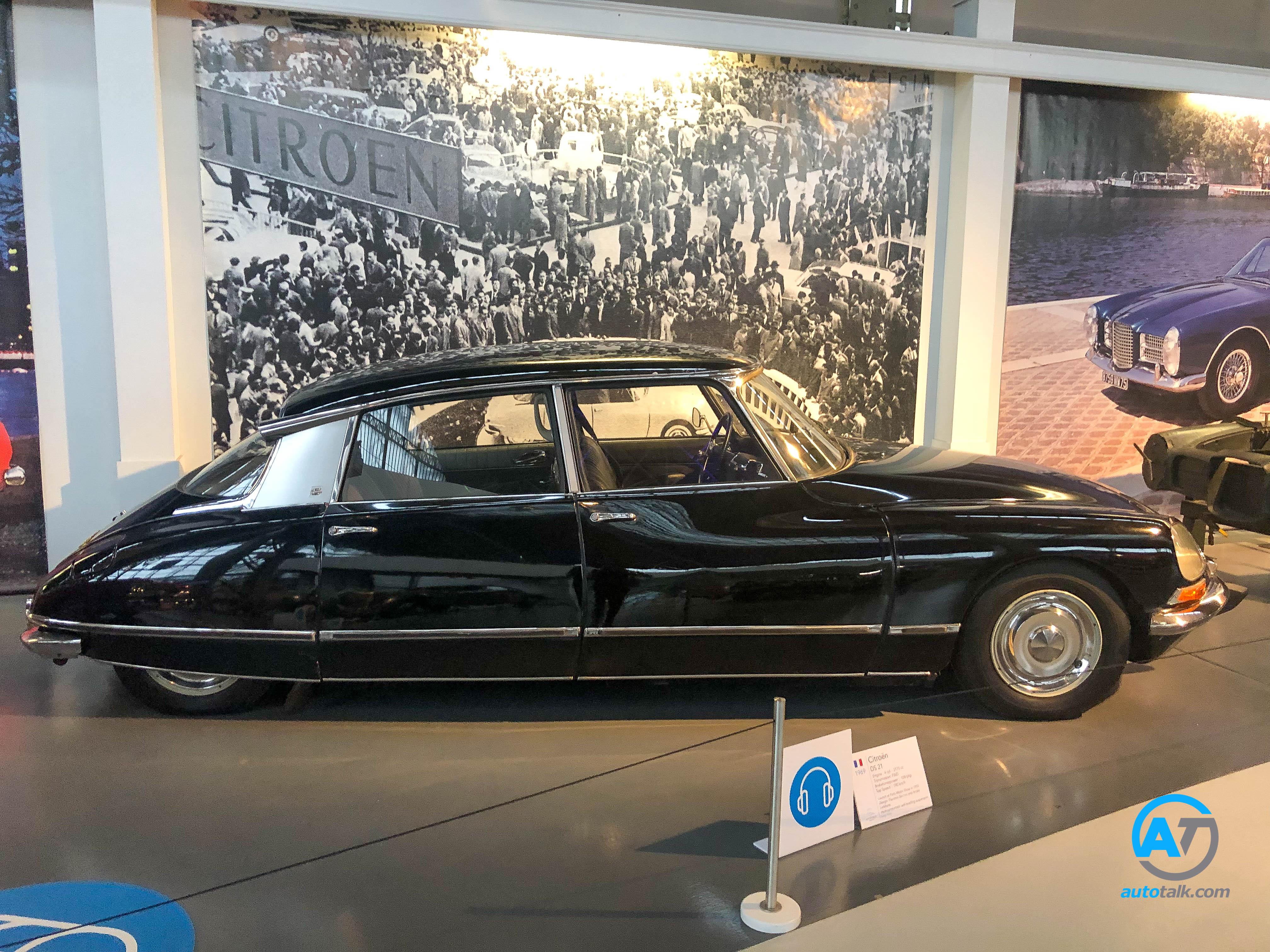 AutoTalk Visits Autoworld Brussels Complete Virtual Tour