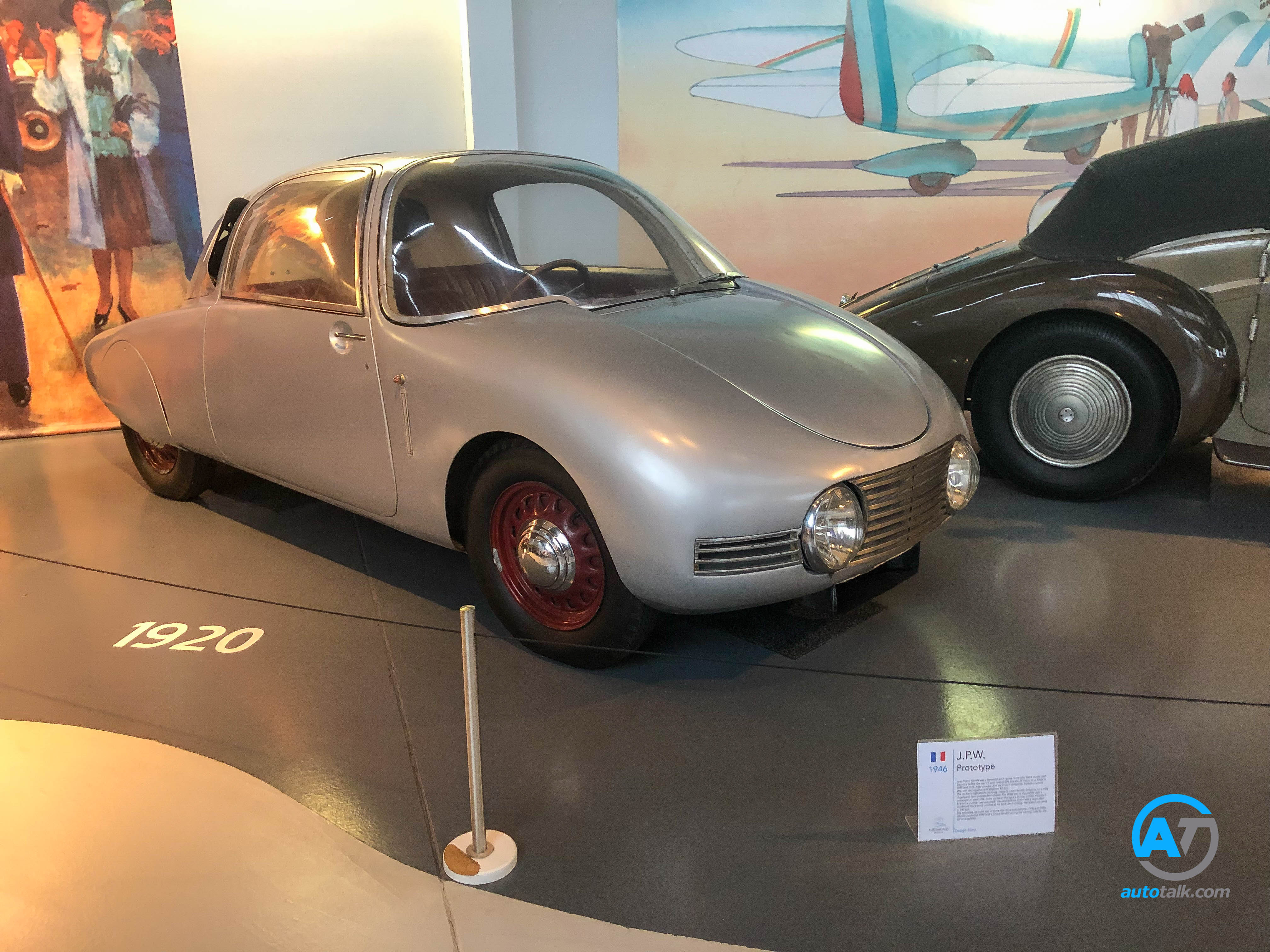 AutoTalk Visits Autoworld Brussels Complete Virtual Tour