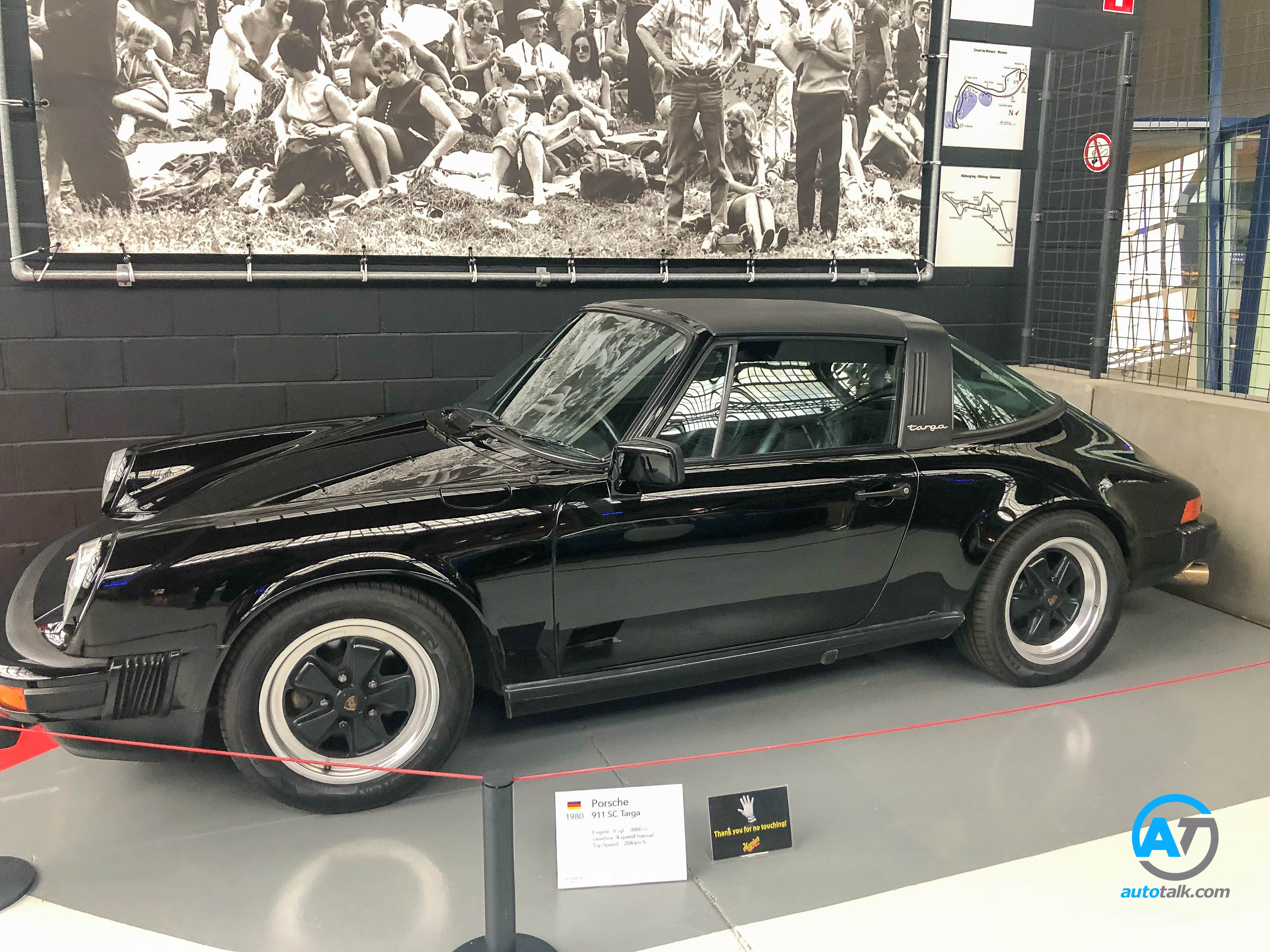 AutoTalk Visits Autoworld Brussels Complete Virtual Tour